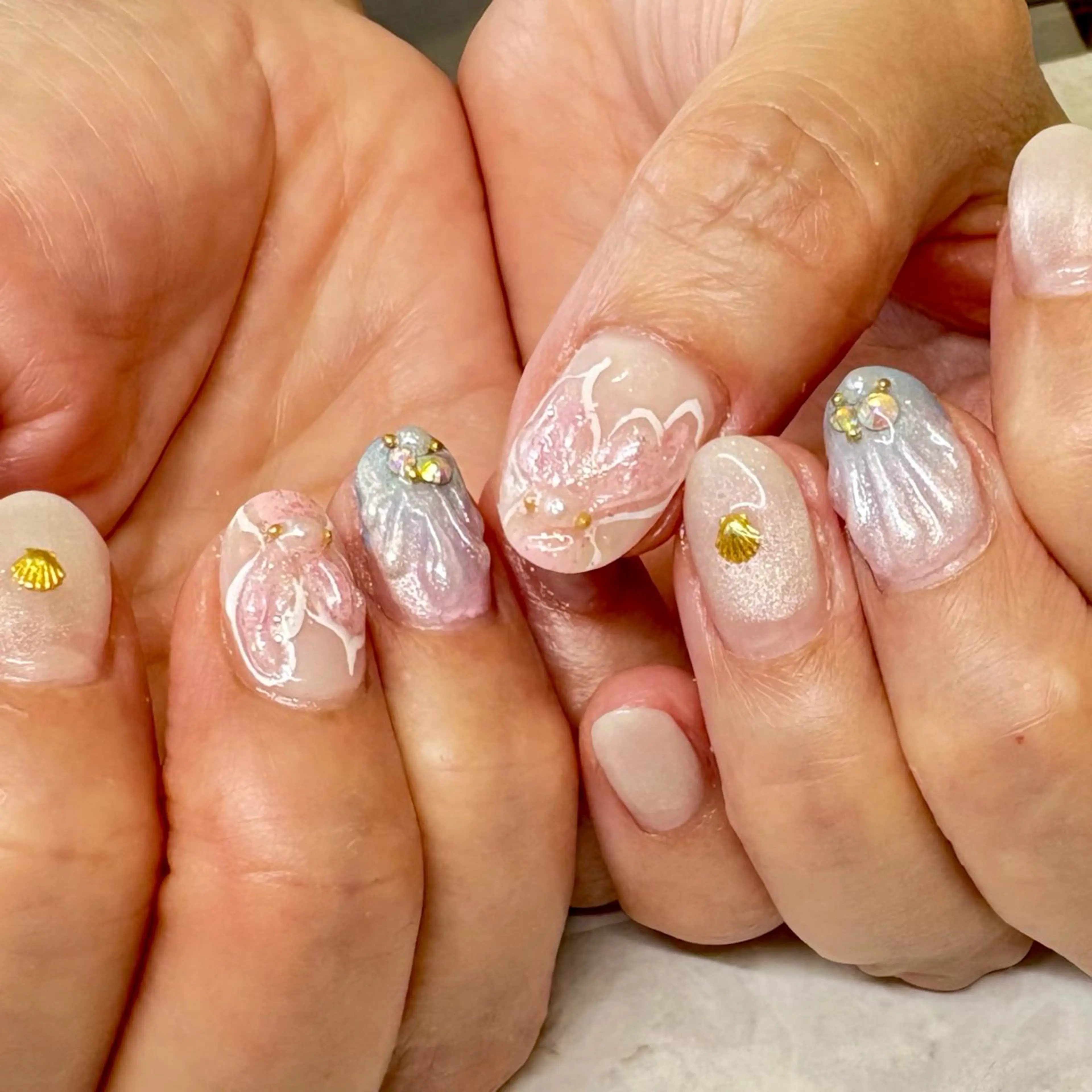 ネイル アートネイル 持ち込み 諌山 順恵のネイルデザイン