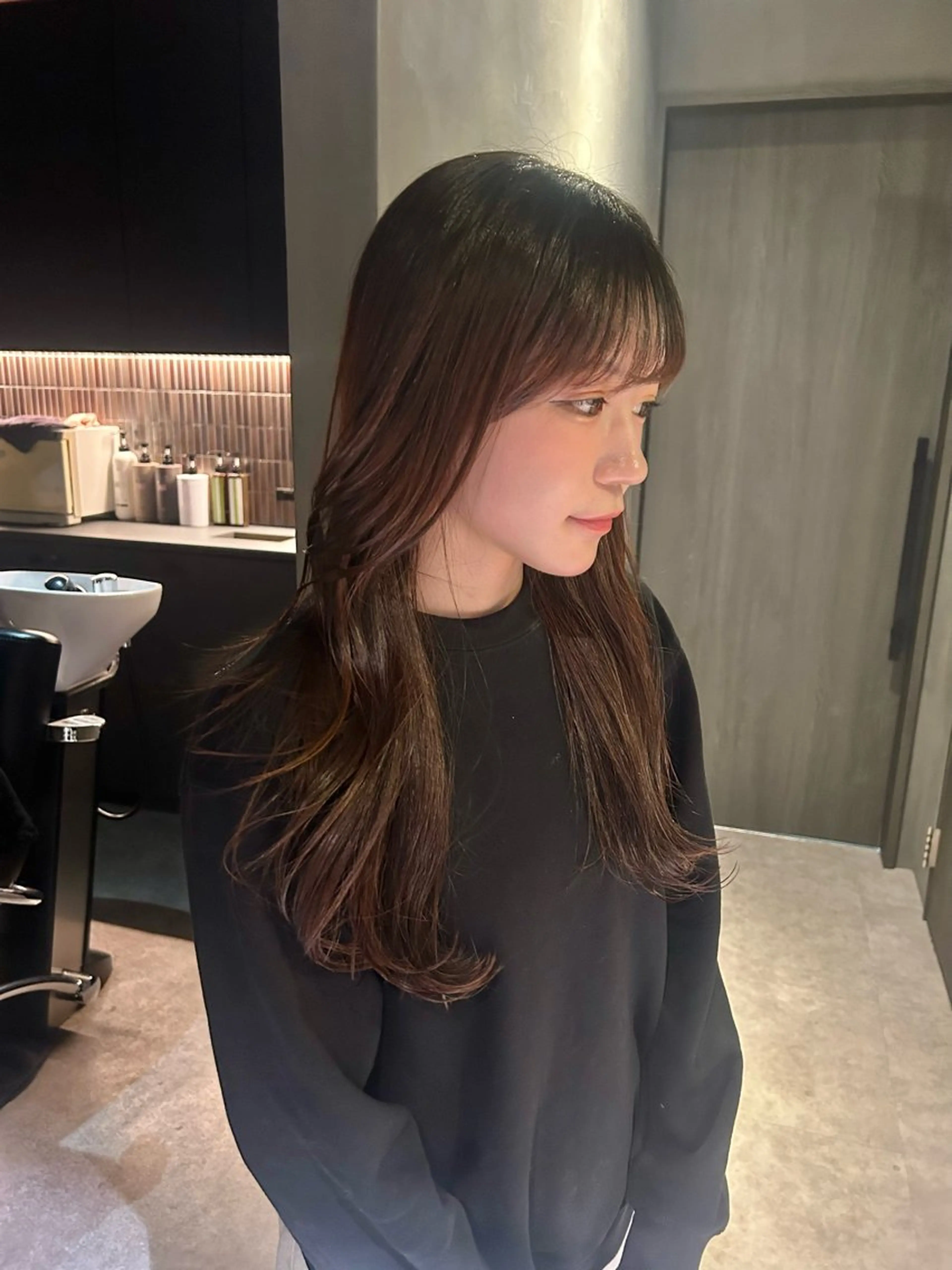 ロング レイヤーカット CLEO hair fika所属・山本 夏樹のヘアスタイル