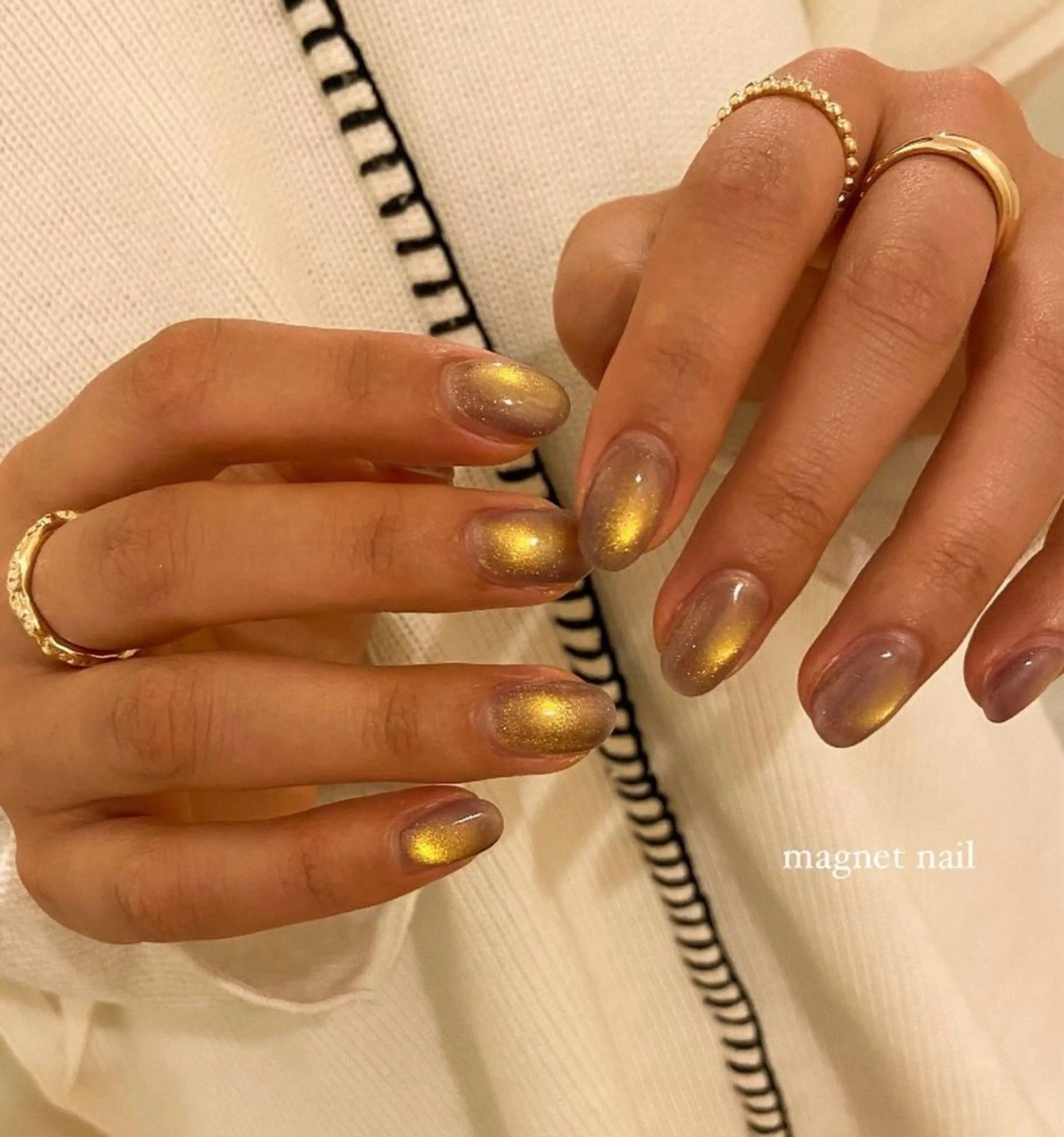 【12月限定⭐️ミニモご新規様限定】マグネットネイル(付け替えオフなし)の写真