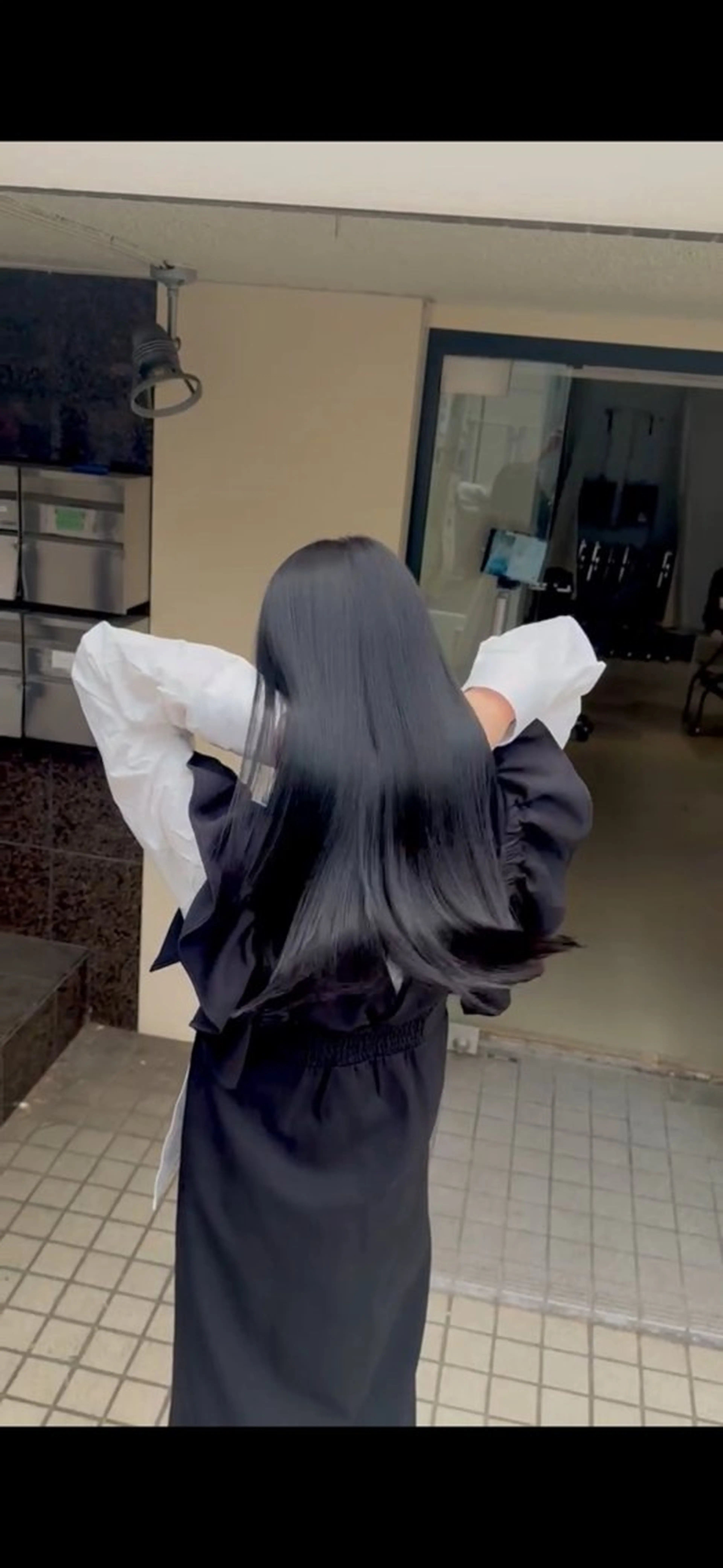 ロング 髪質改善 ロング トリートメント カット トリートメント ⭕鏡のような劇艶/ 賀川サトシ⭕️のヘアスタイル