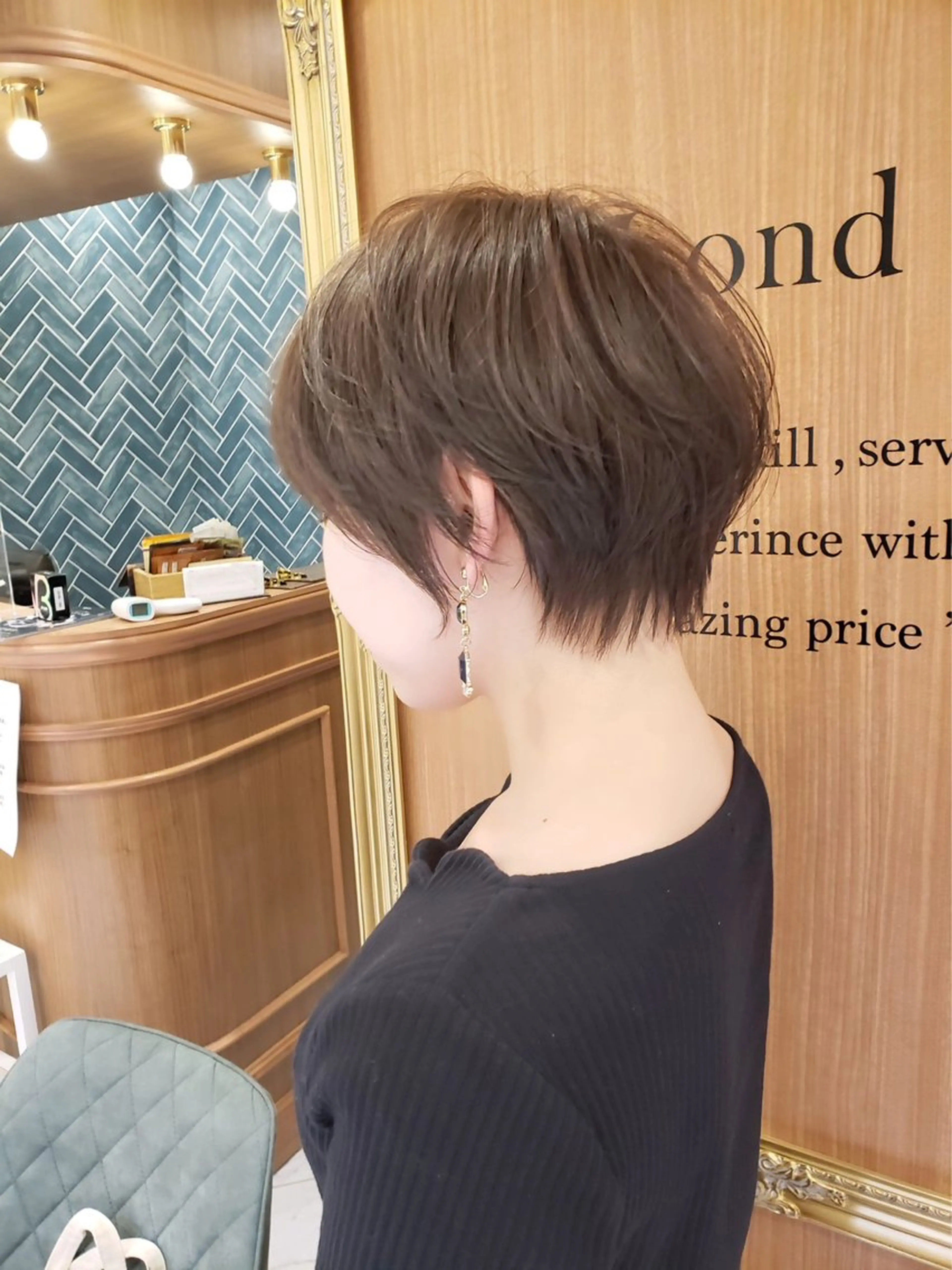 ショート カラー パーマ ショートボブ ハイライトカラー インナーカラー ボブ ハイライト ショート特化/ 似合わせカット/高津のヘアスタイル