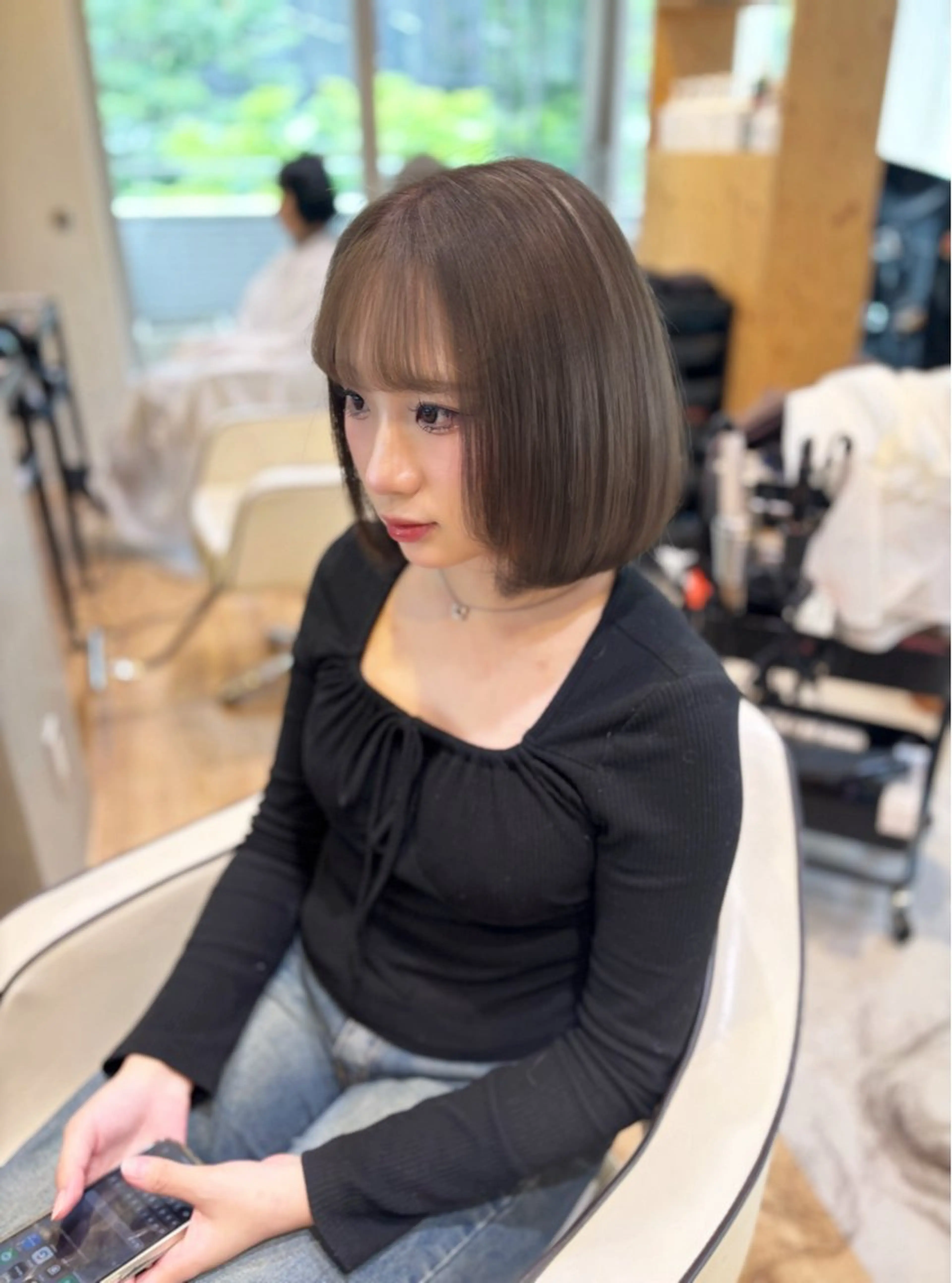 ミディアム 女性専用サロン iiro所属・【レイヤー/似合わせ 】Hina🎀のヘアスタイル