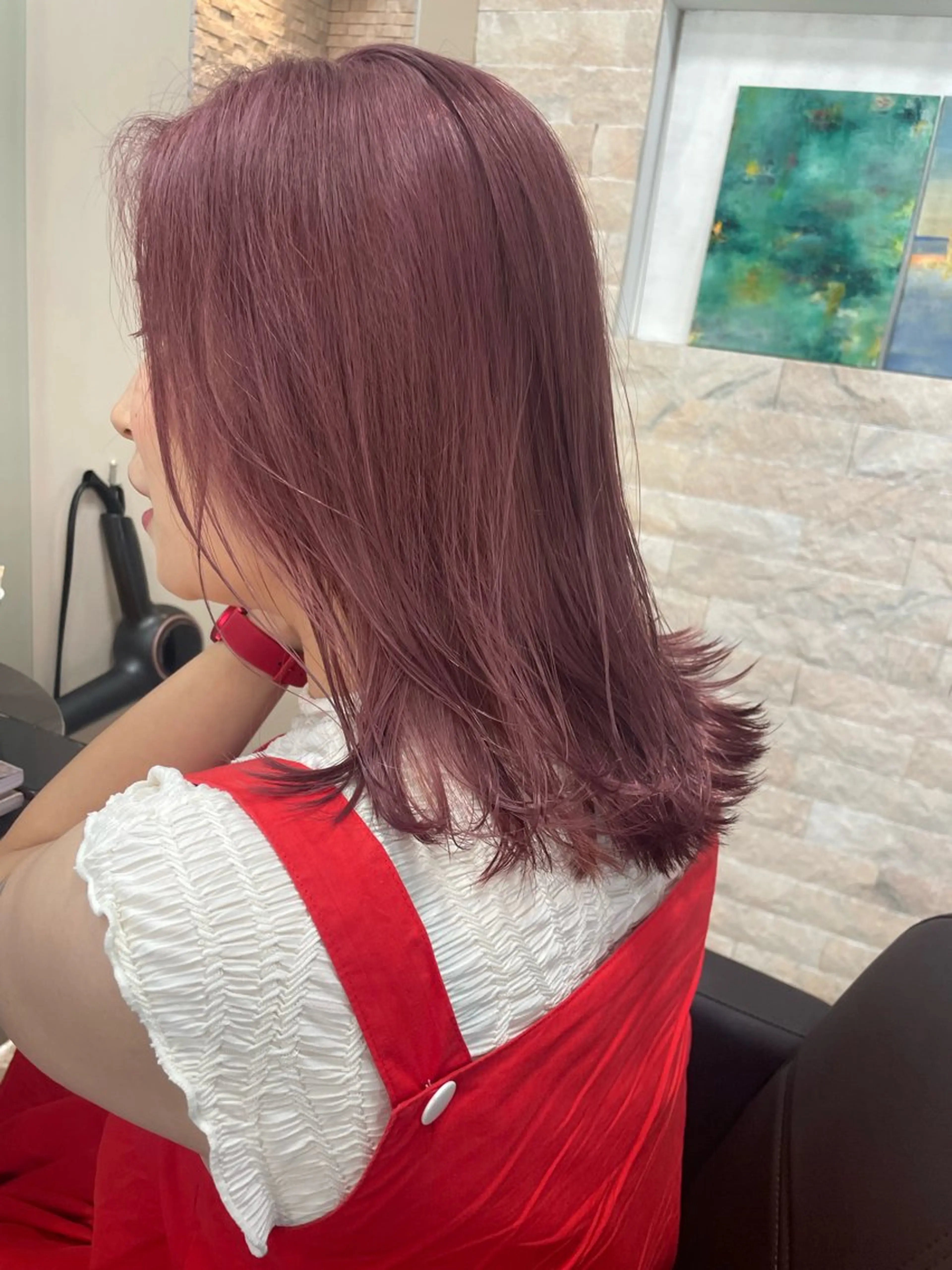 ミディアム カラー カット ヘアカラー トリートメント 平 ちひろのヘアスタイル