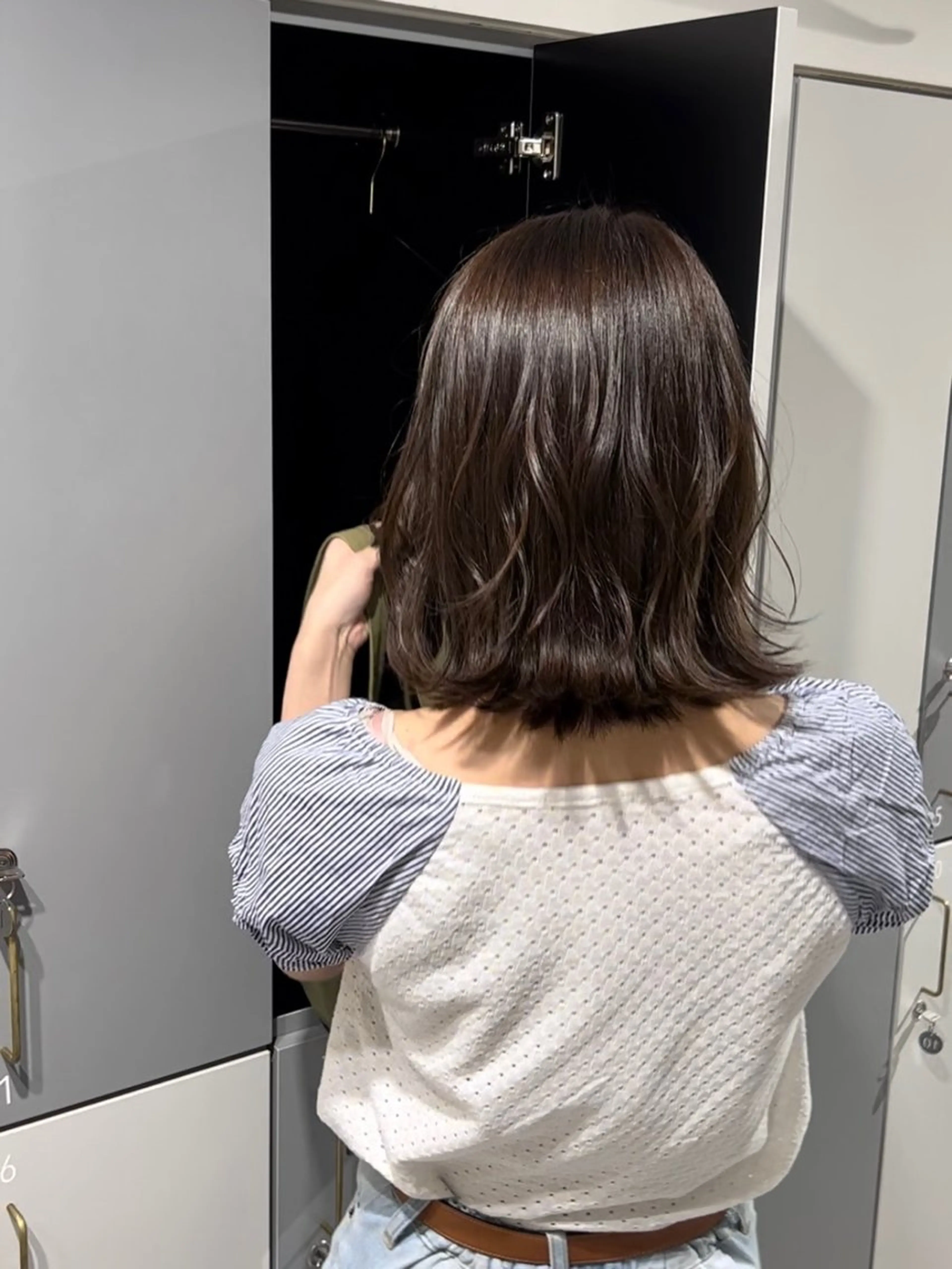 ミディアム カラー 透明感カラー グレージュ オリーブカラー オリーブグレージュ オリーブグレー LOVEST Rihoのヘアスタイル