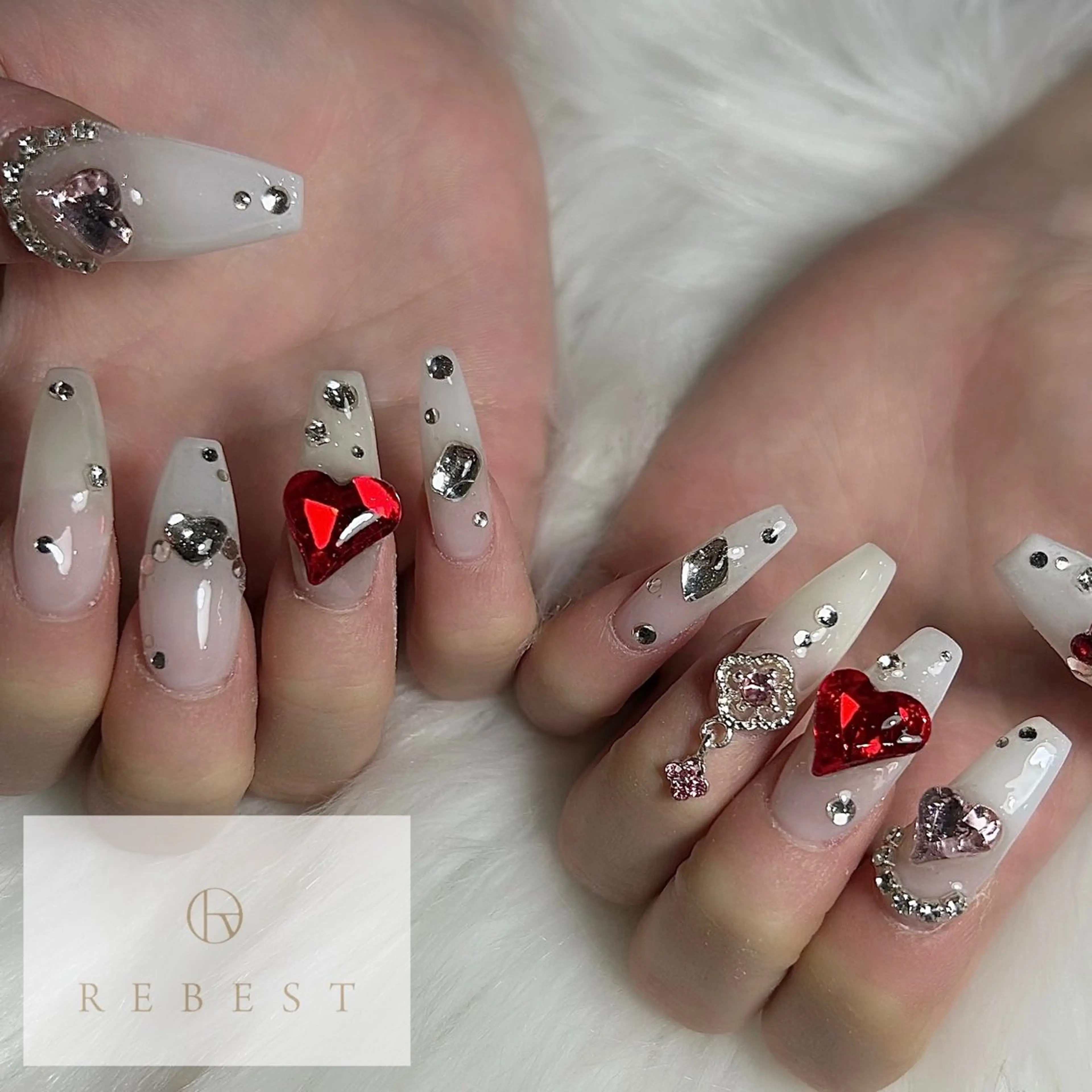 ネイル ストーンネイル ハンドネイル nailist 羽藍のネイルデザイン