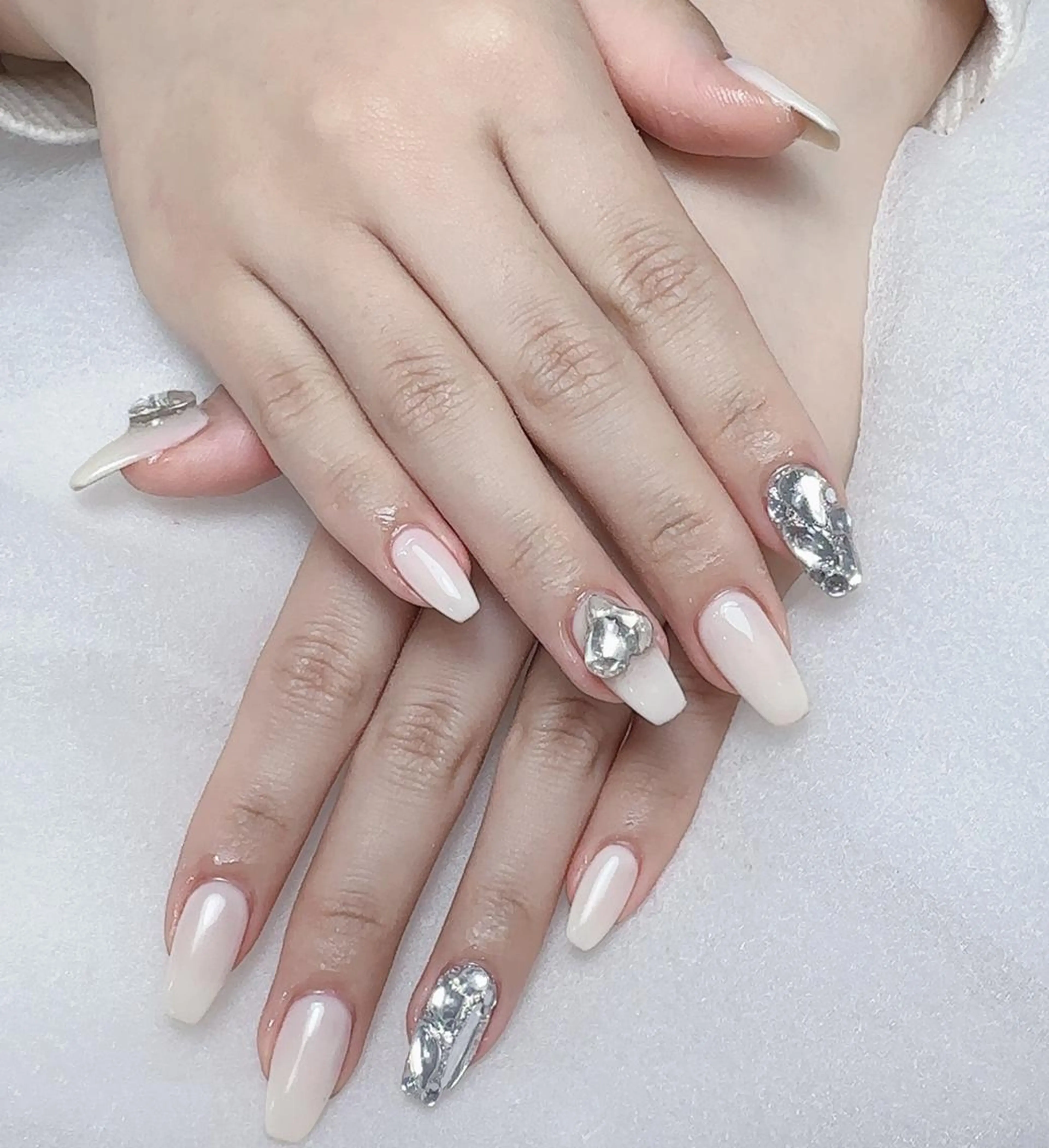 ネイル Elegantb eautyトウのネイルデザイン