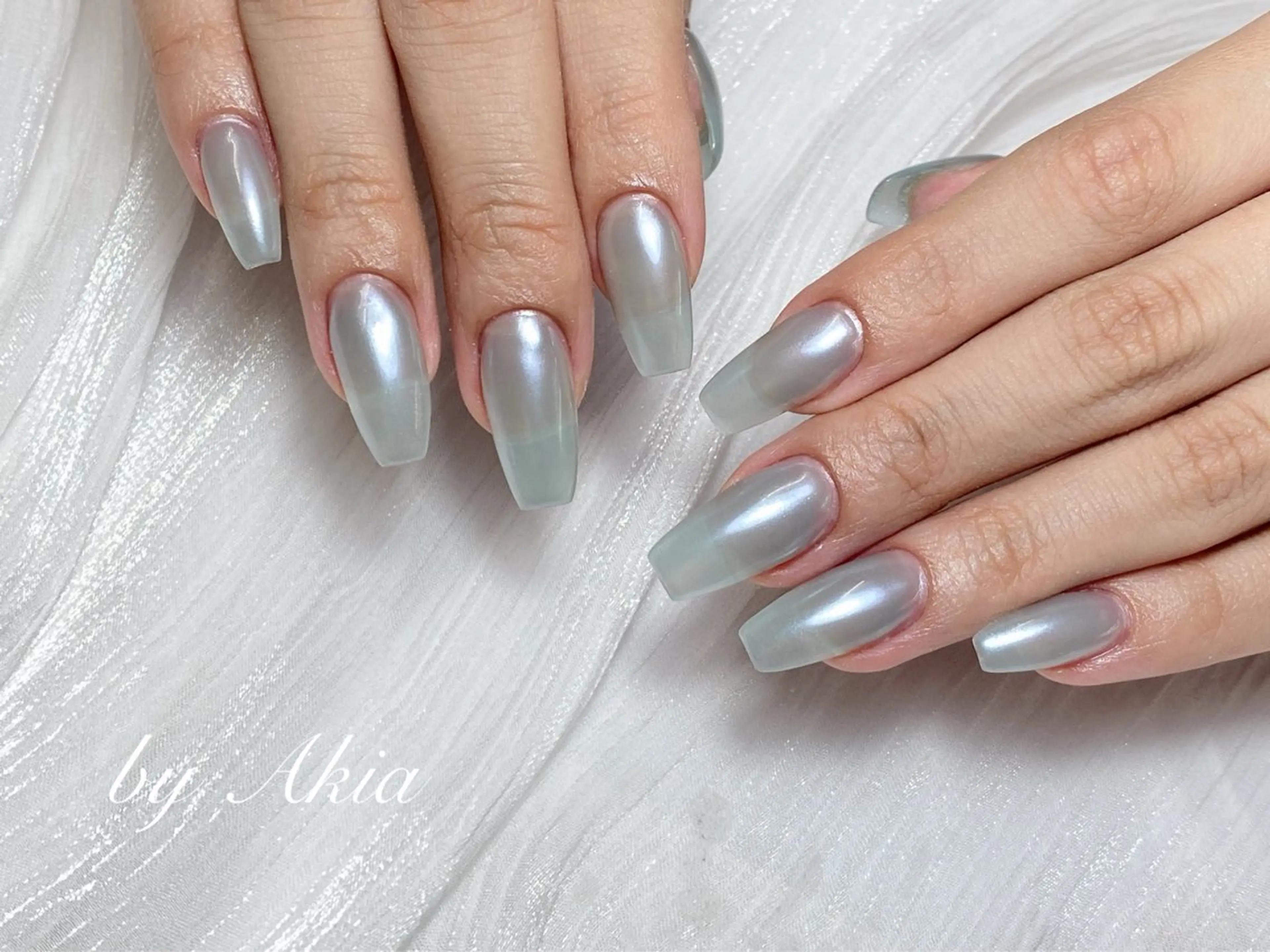 ネイル ミラーネイル ハンドネイル ハンドケア 閨匠ビューティサロン 銀座店のネイルデザイン