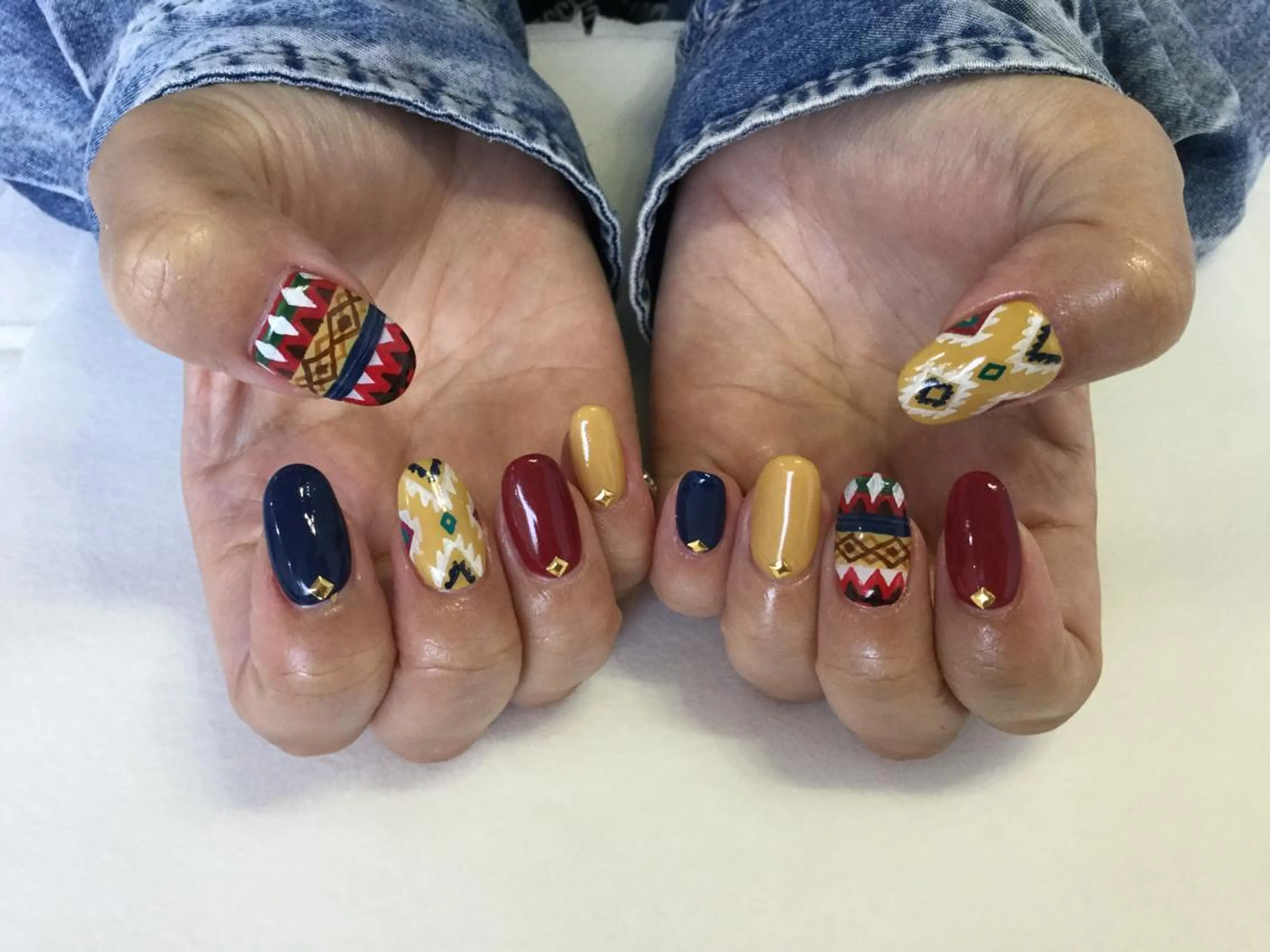 ネイル 💎🐰 saki. m 🐰💎のネイルデザイン