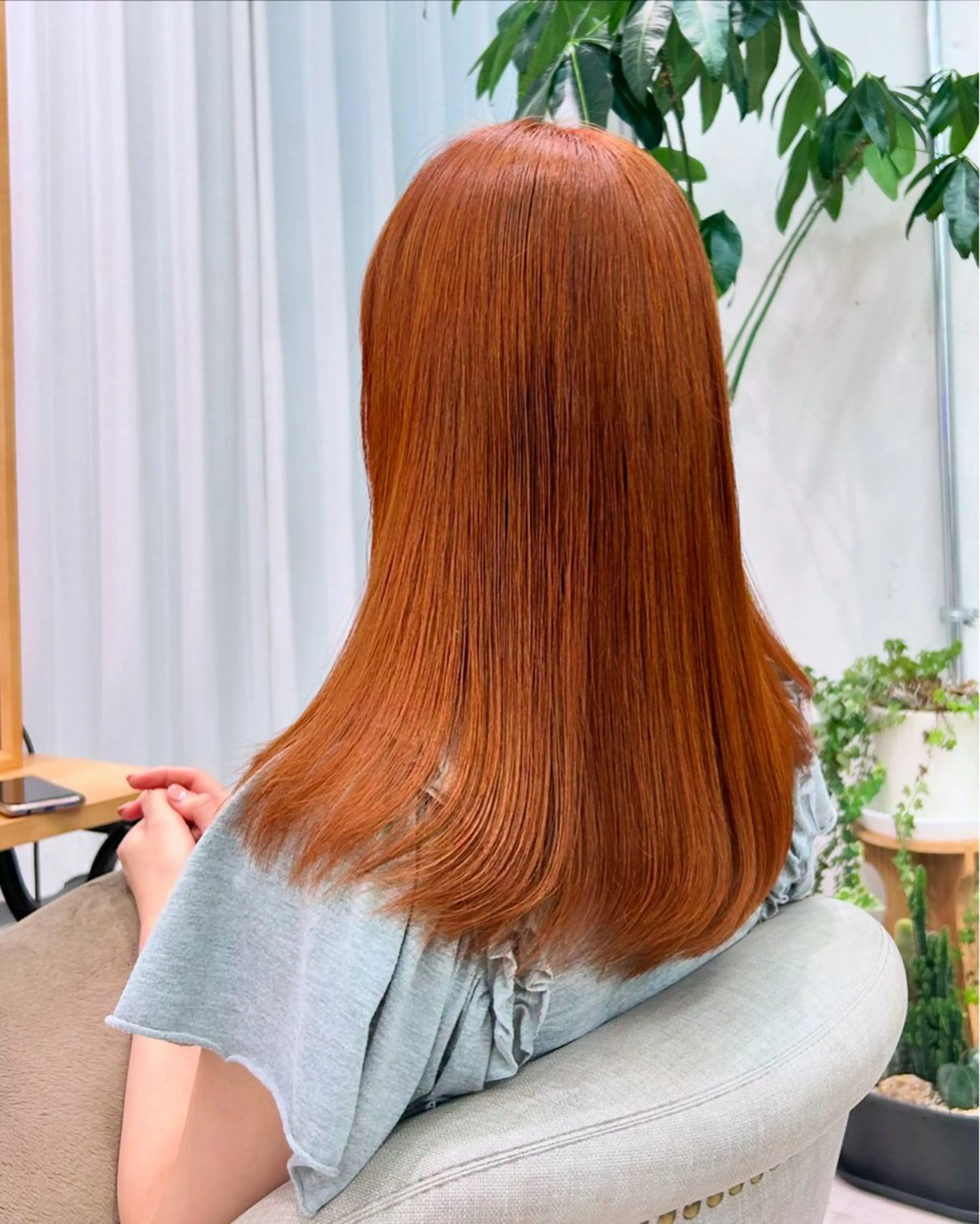 セミロング オレンジブラウン sui所属・大浦 由希加のヘアスタイル