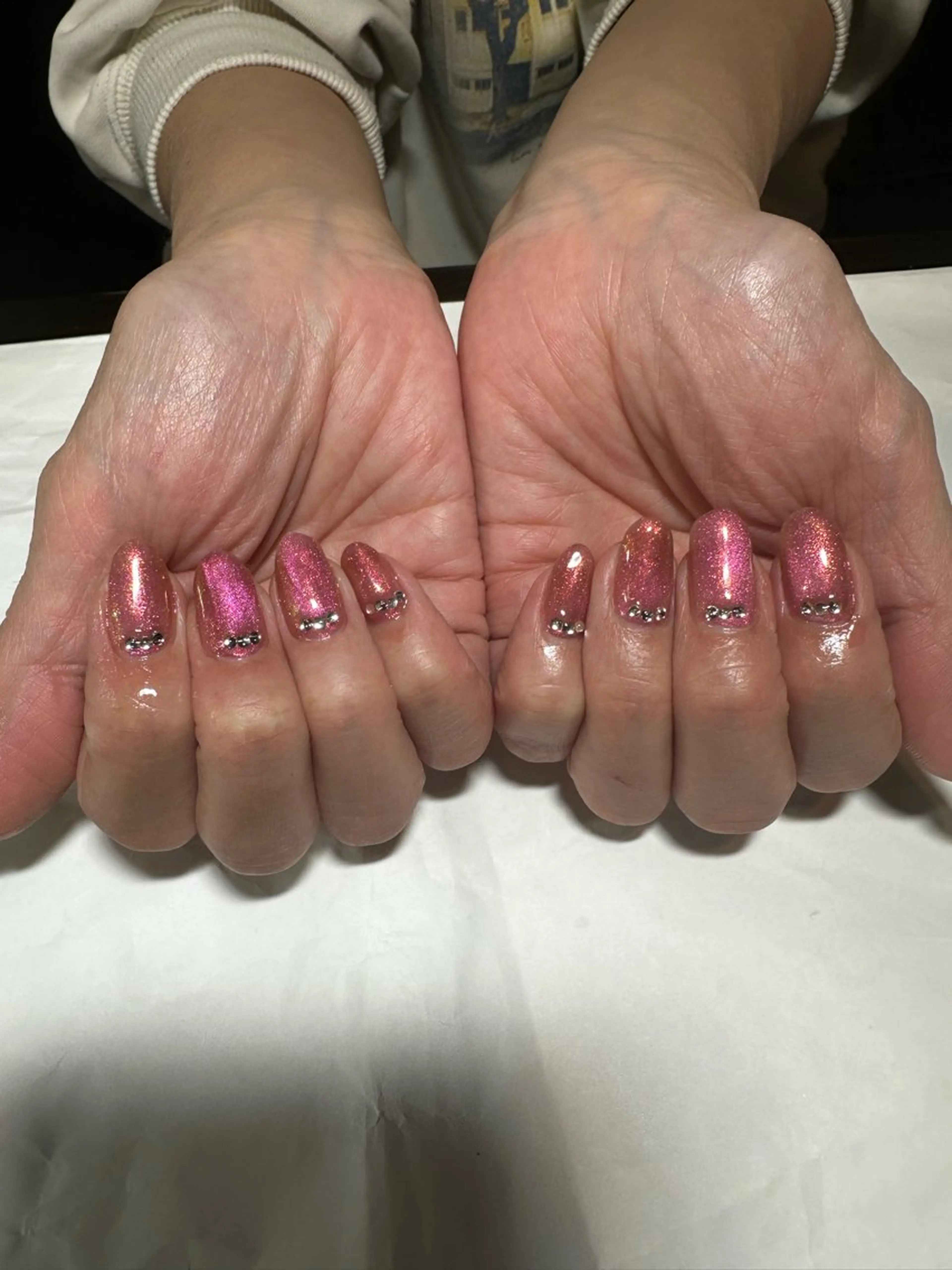 ネイル e.nail所属・🍎吉田 恵里🍎のネイルデザイン