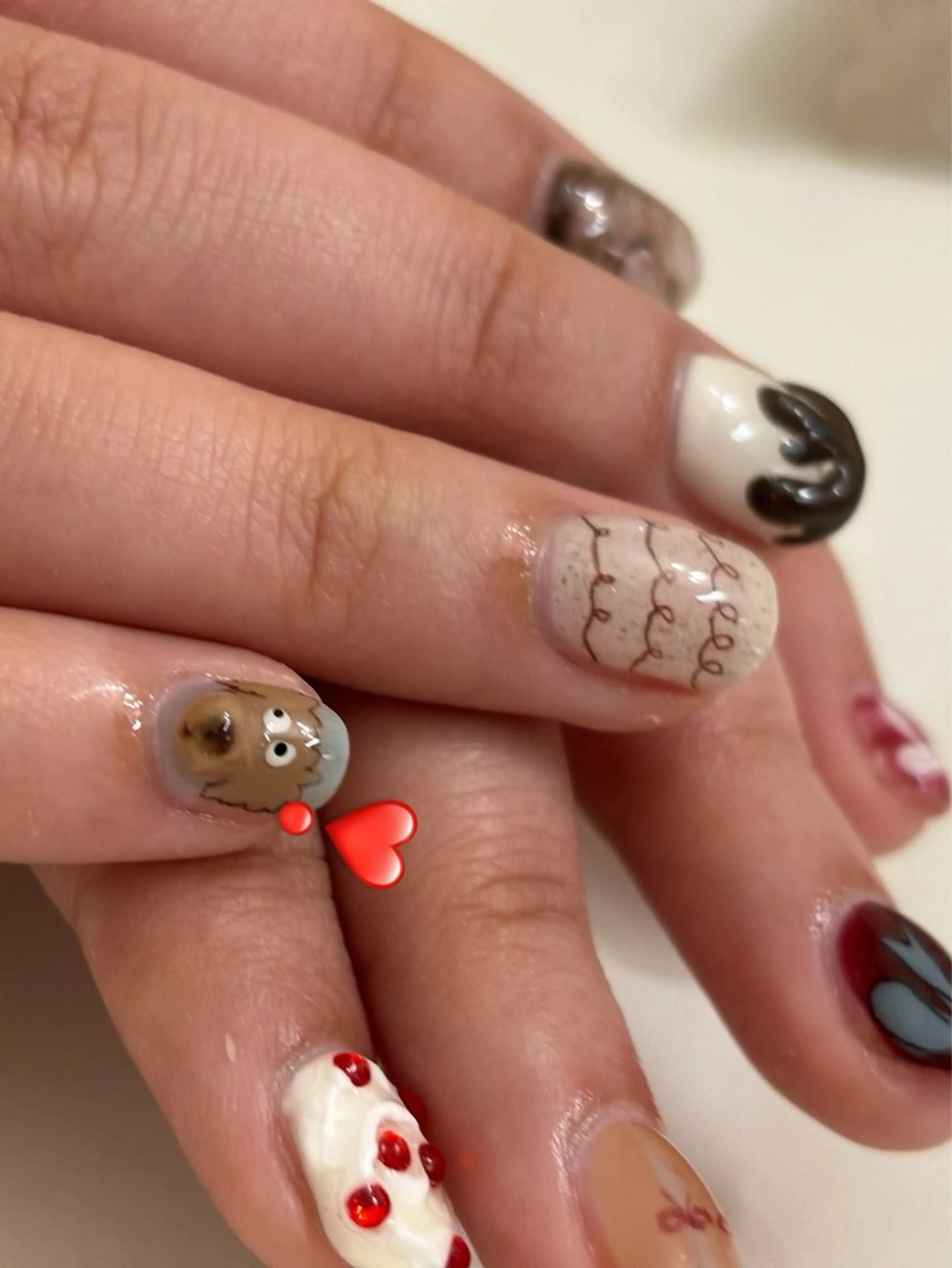 ネイル un.  private nail salon所属・un.private nail salonのネイルデザイン