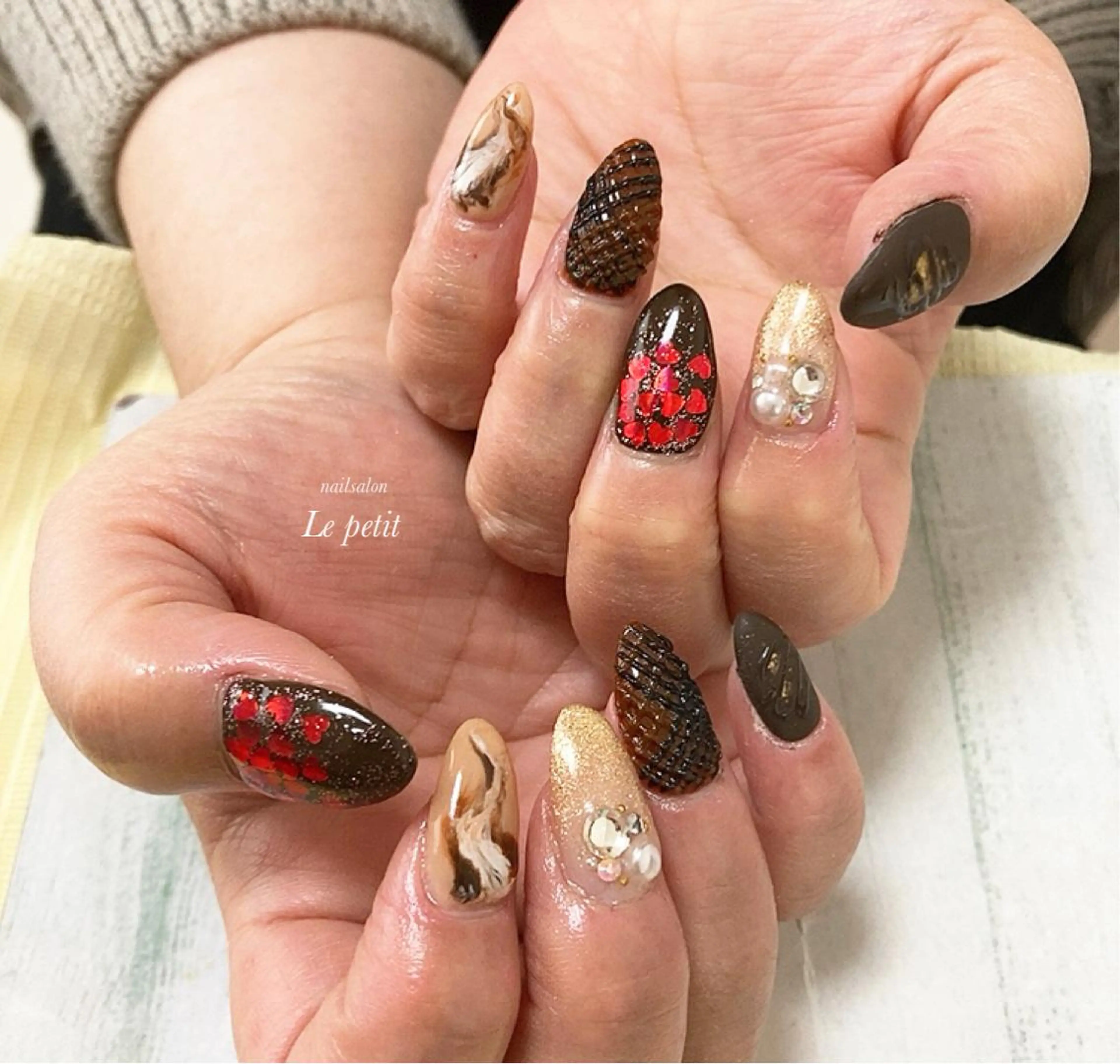 ネイル 石野 広佳のネイルデザイン