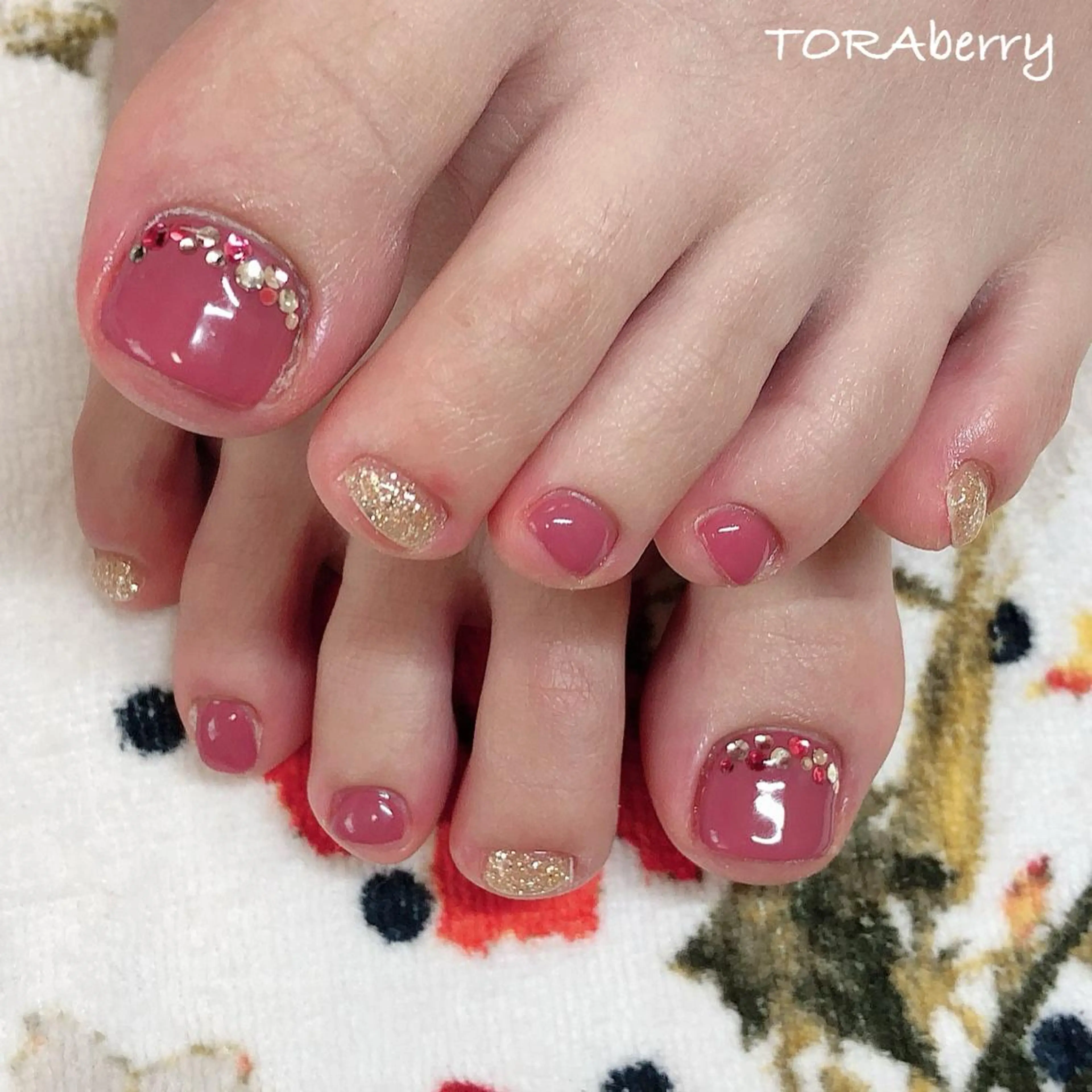 ネイル フットネイル ネイリスト なつみのネイルデザイン