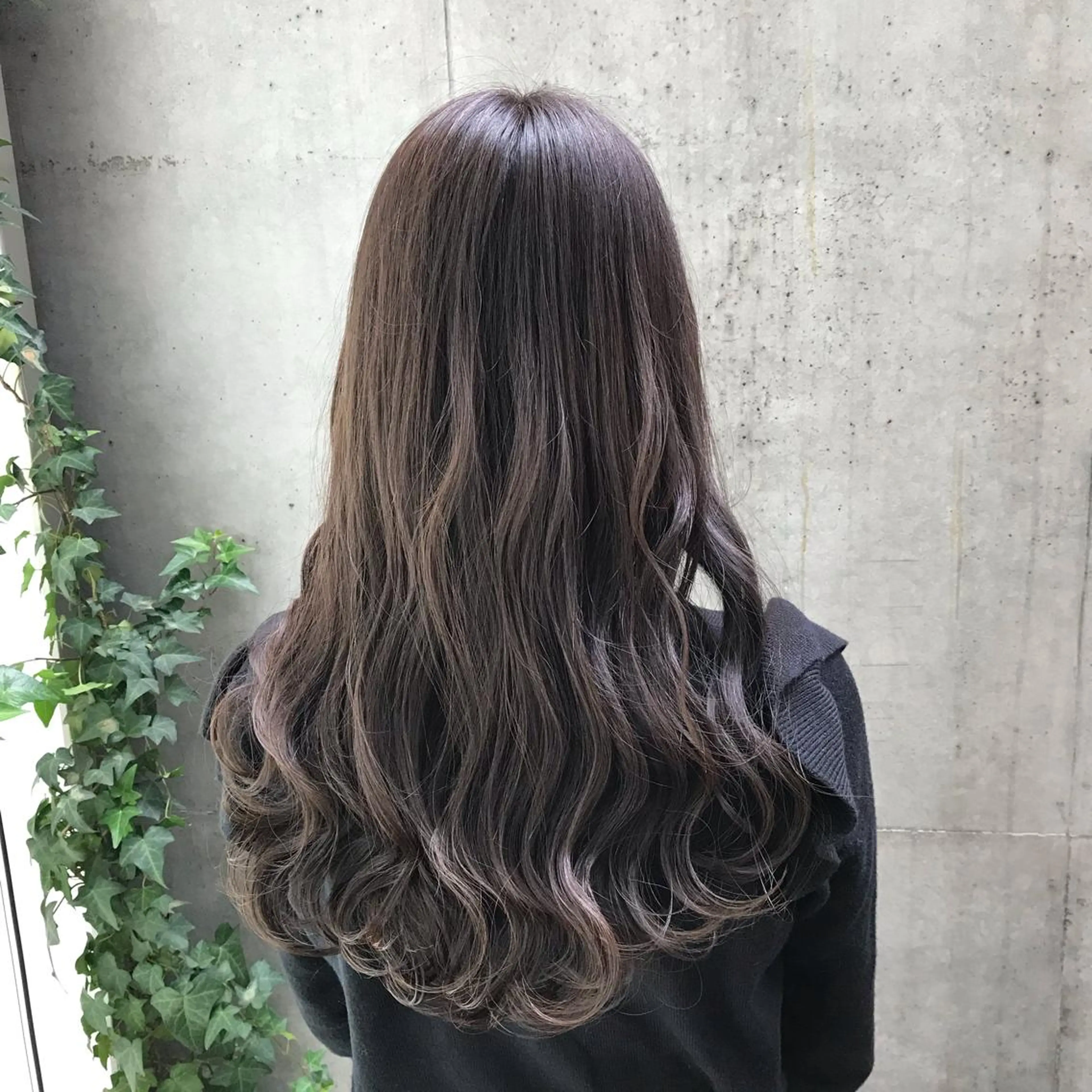 ロング oshare tom (スタイリスト)所属・人気🌻《髪質改善》 平井 綾乃のヘアスタイル