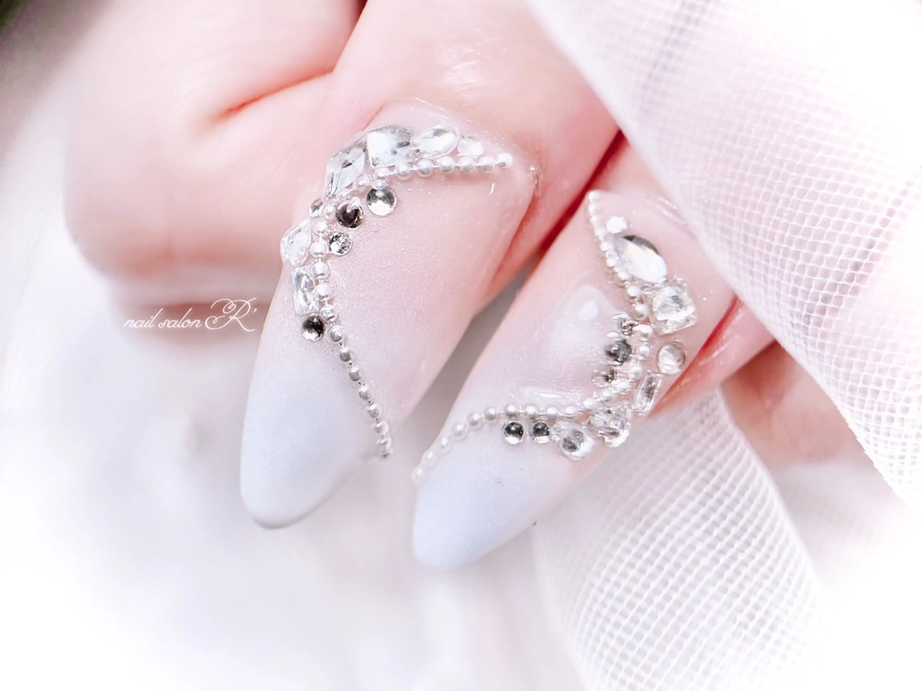 ネイル nailsalon R’のネイルデザイン