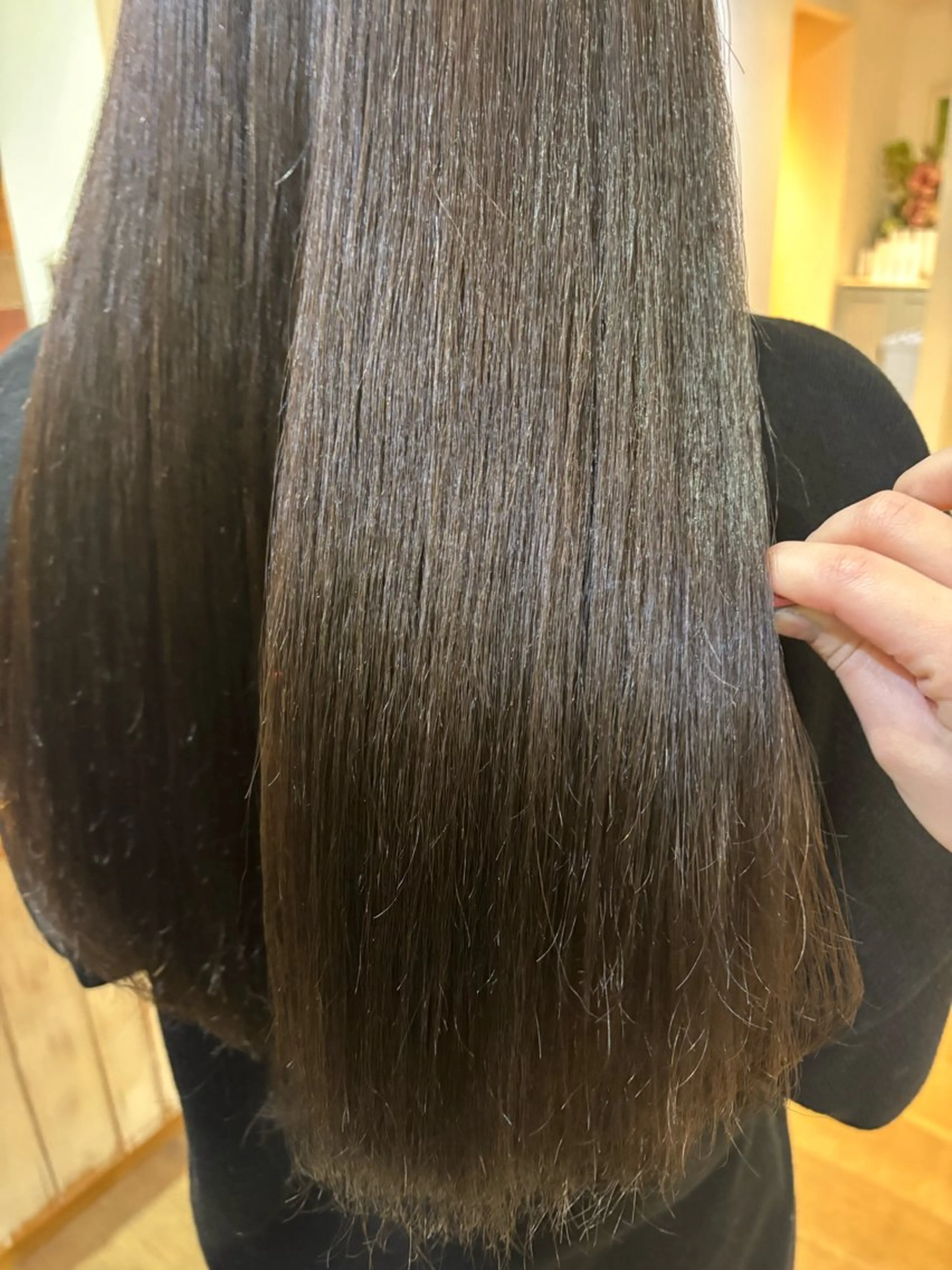 ロング カラー オリーブカラー カット ヘアカラー トリートメント ヘッドスパ RINNO🌷艶髪/ 艶カラーのヘアスタイル