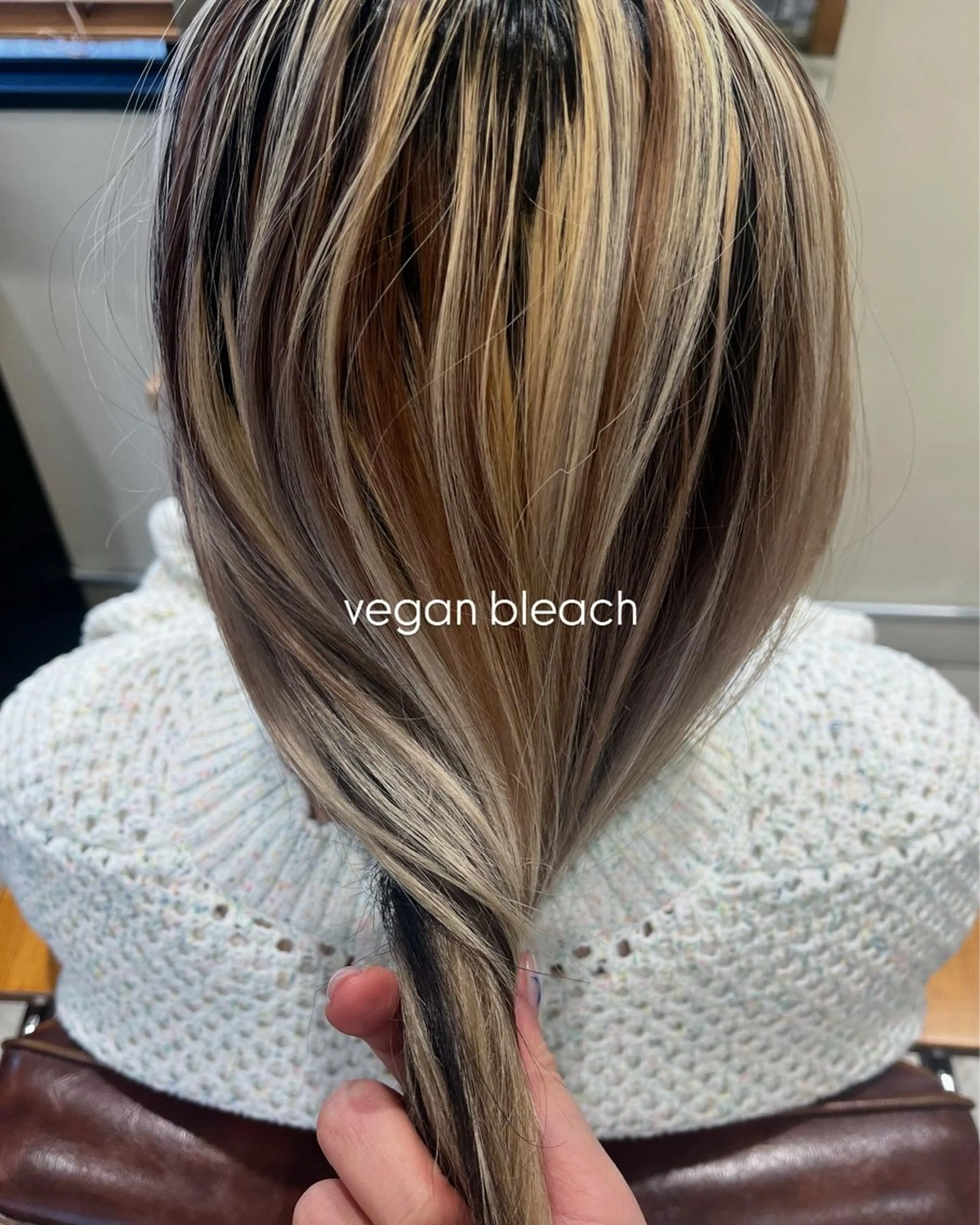 セミロング カラー カット パーマ 縮毛矯正 トリートメント 🦮shiori アイドルオタク🦮のヘアスタイル