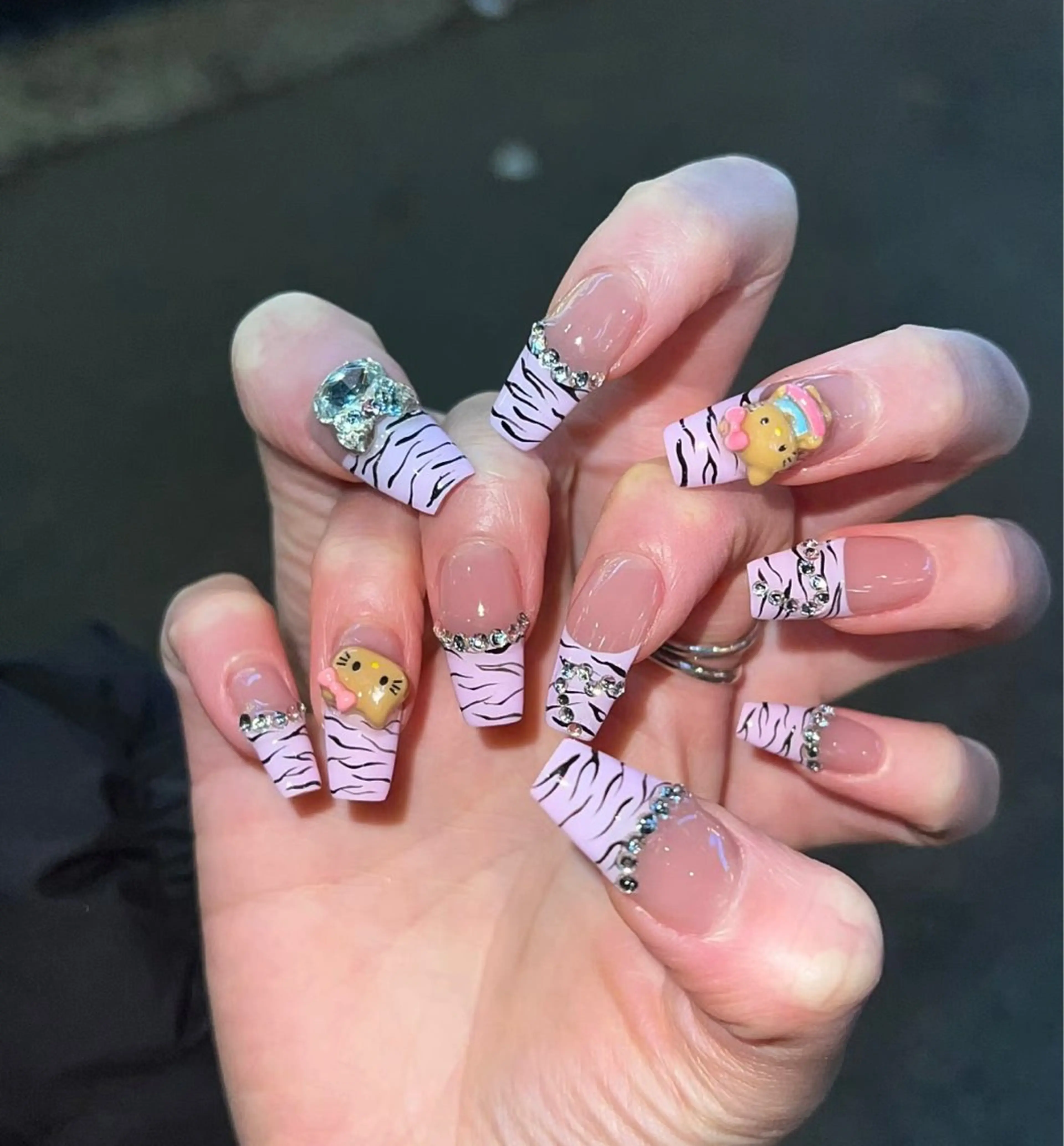 ネイル 🍑 momo_nailのネイルデザイン