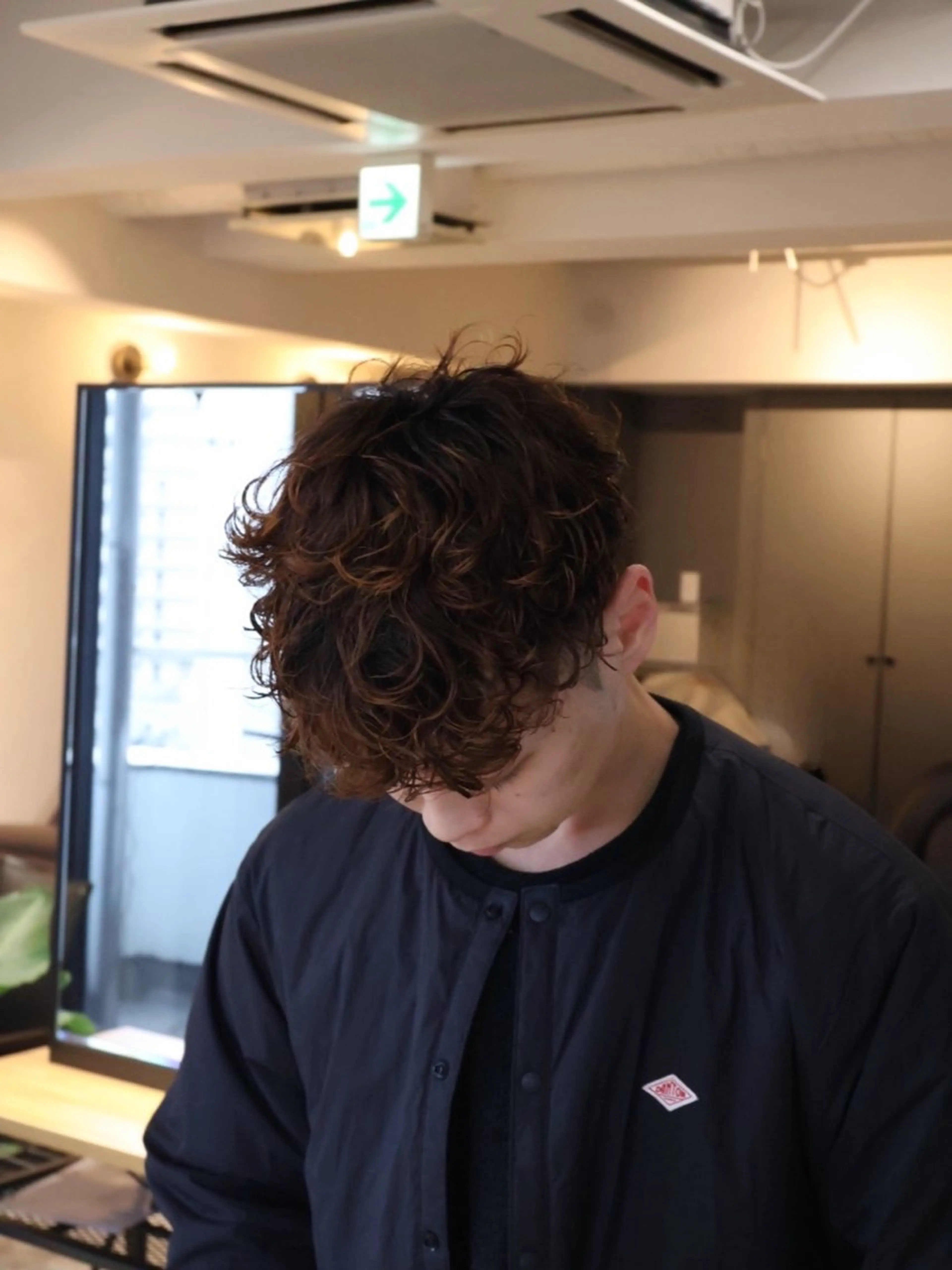 ショート 川副/シャドウ/ 波巻き/メンズパーマのヘアスタイル