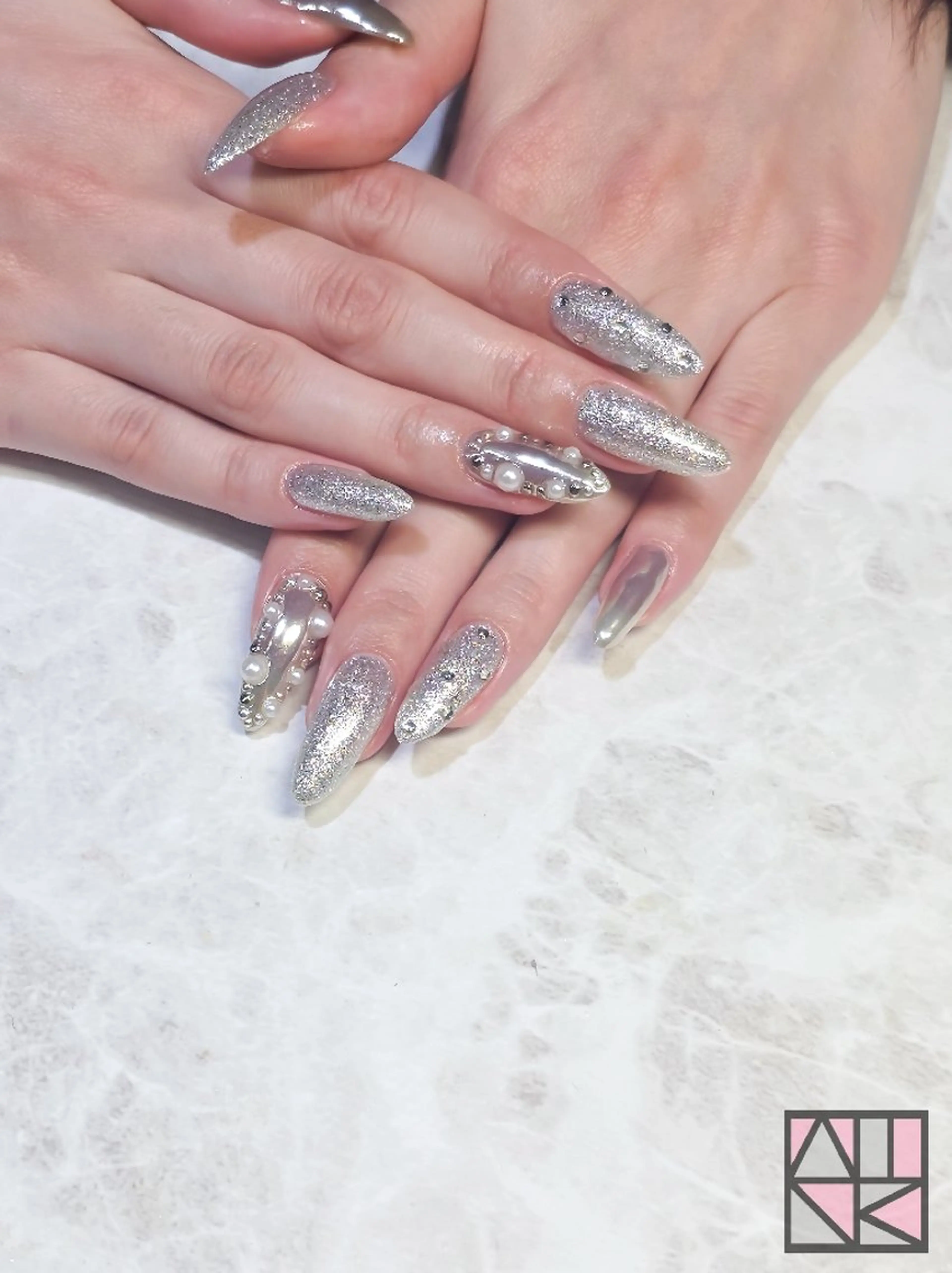 ネイル ハンドネイル WINK所属・吉澤 響香のネイルデザイン