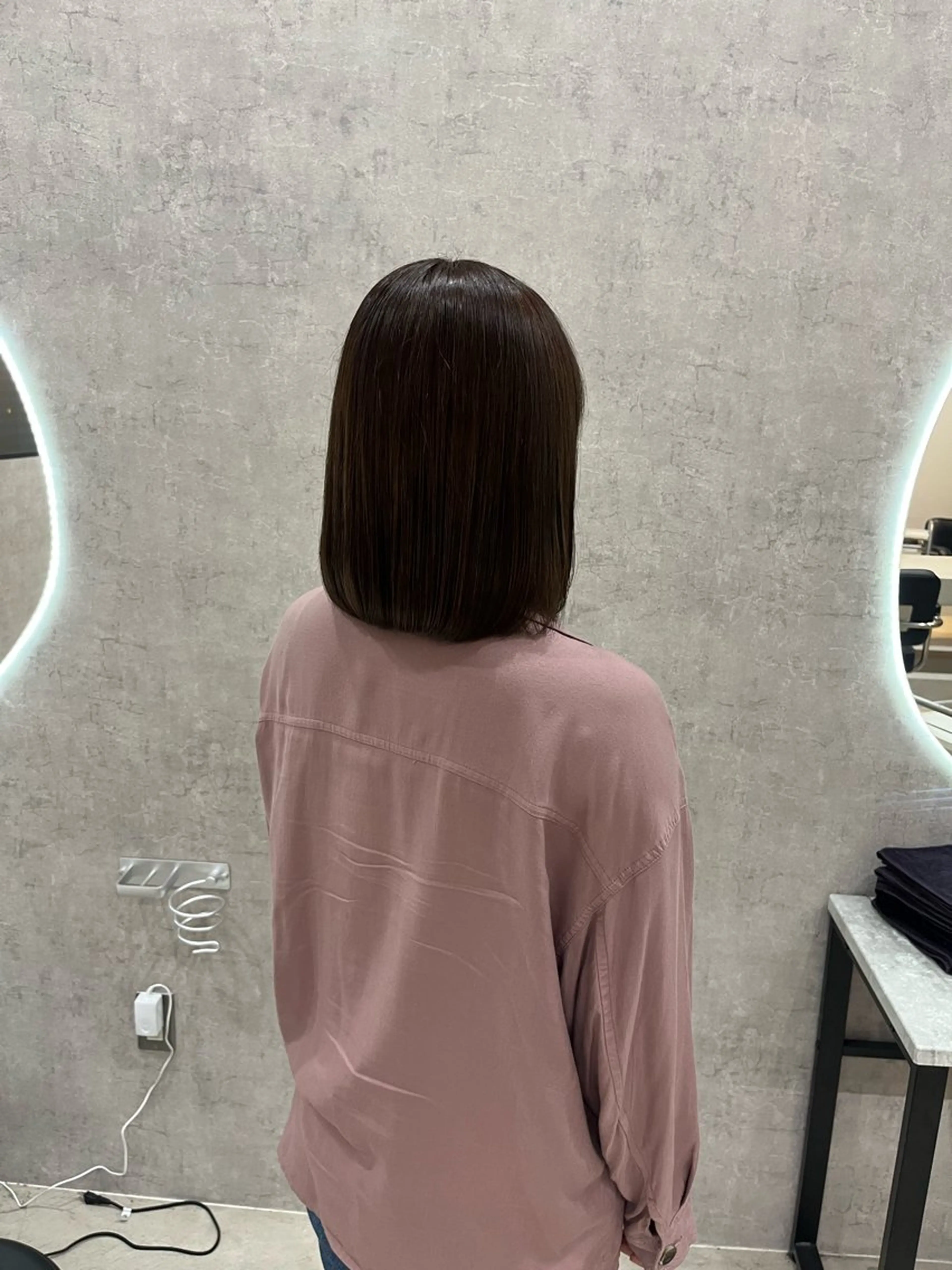 ショート カラー 中島 日菜のヘアスタイル