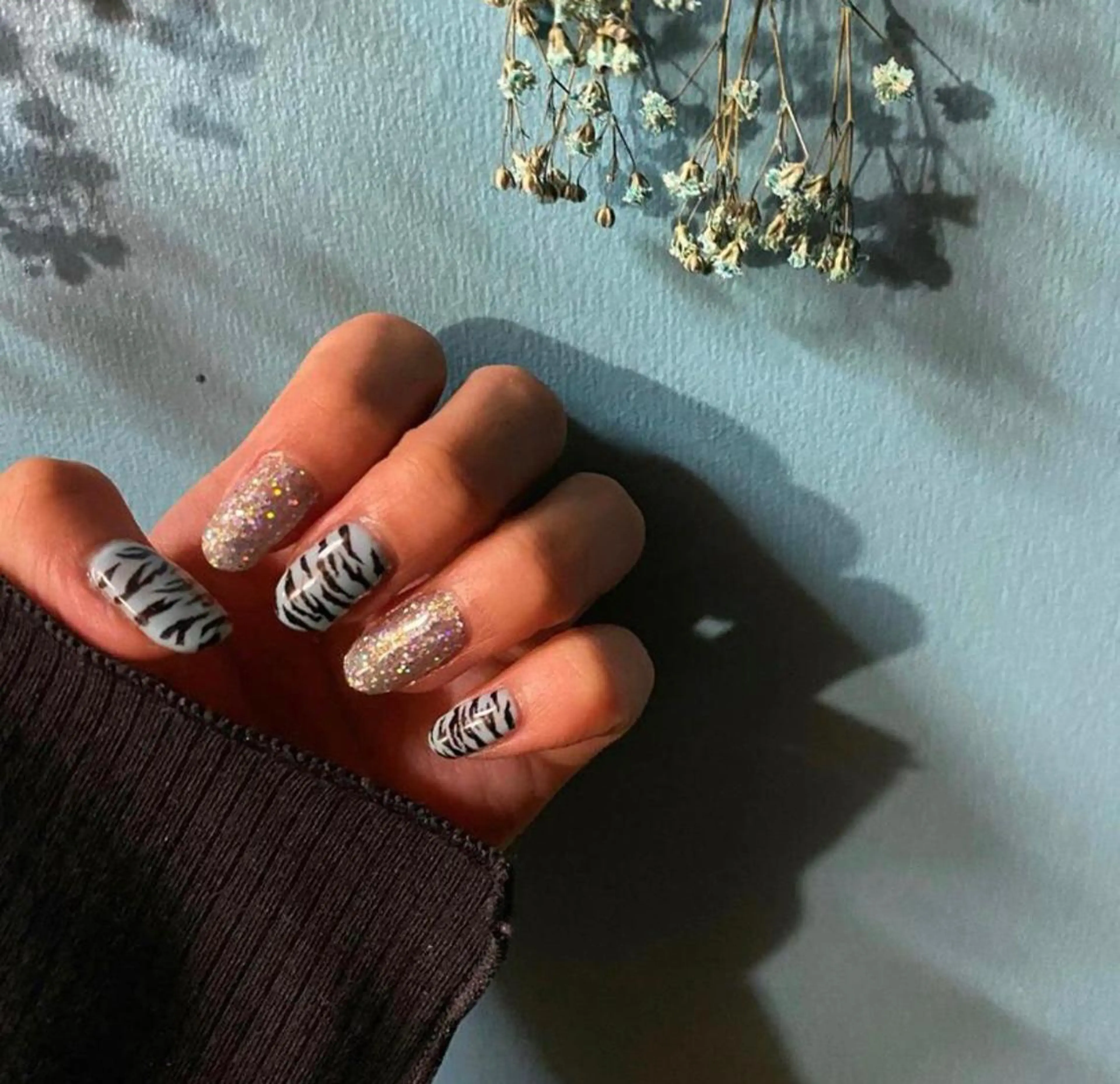 ネイル アニマル柄 ハンドネイル ∴Sanae. ∴ トータルビューティーのネイルデザイン