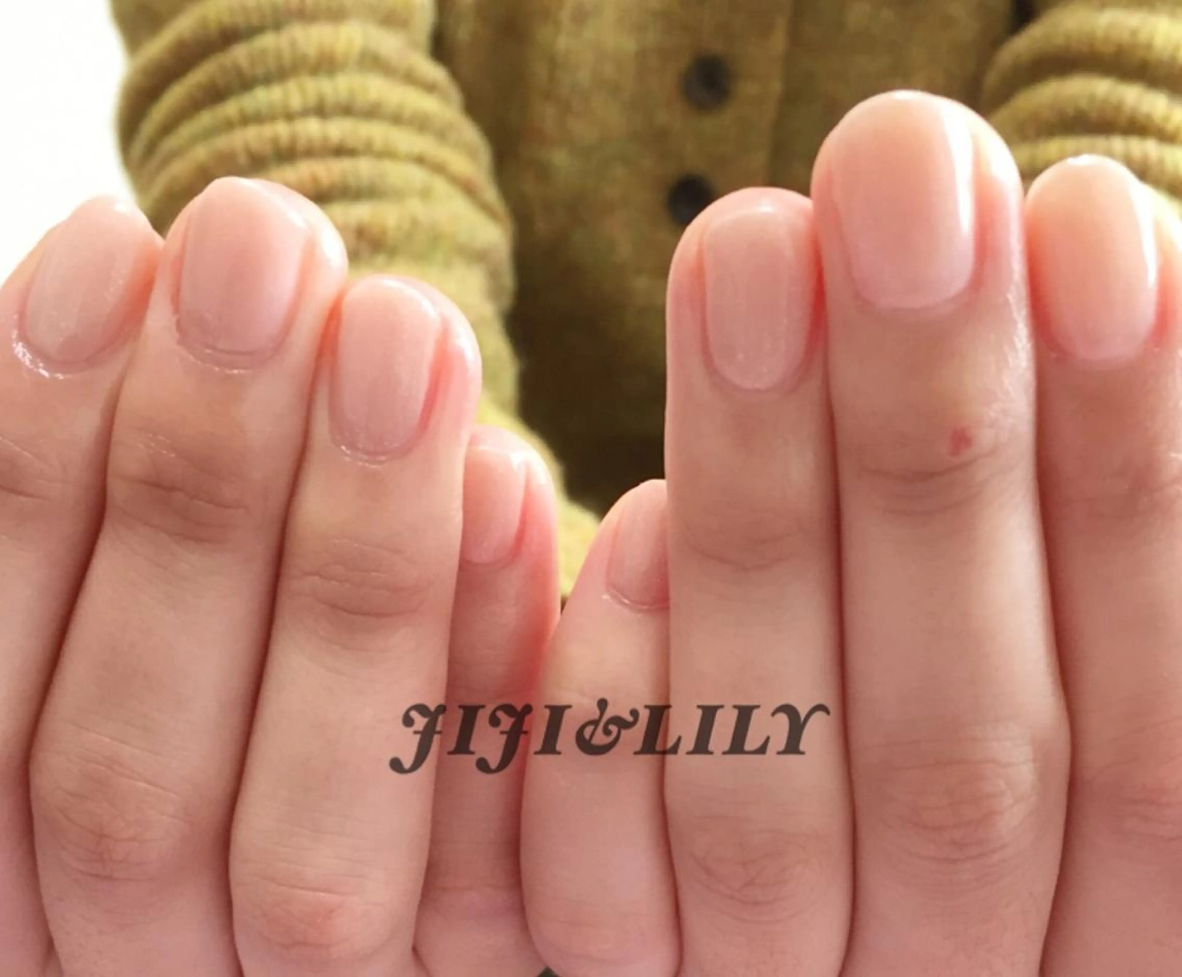 ネイル ワンカラーネイル シンプルネイル 豊田 圭子のネイルデザイン