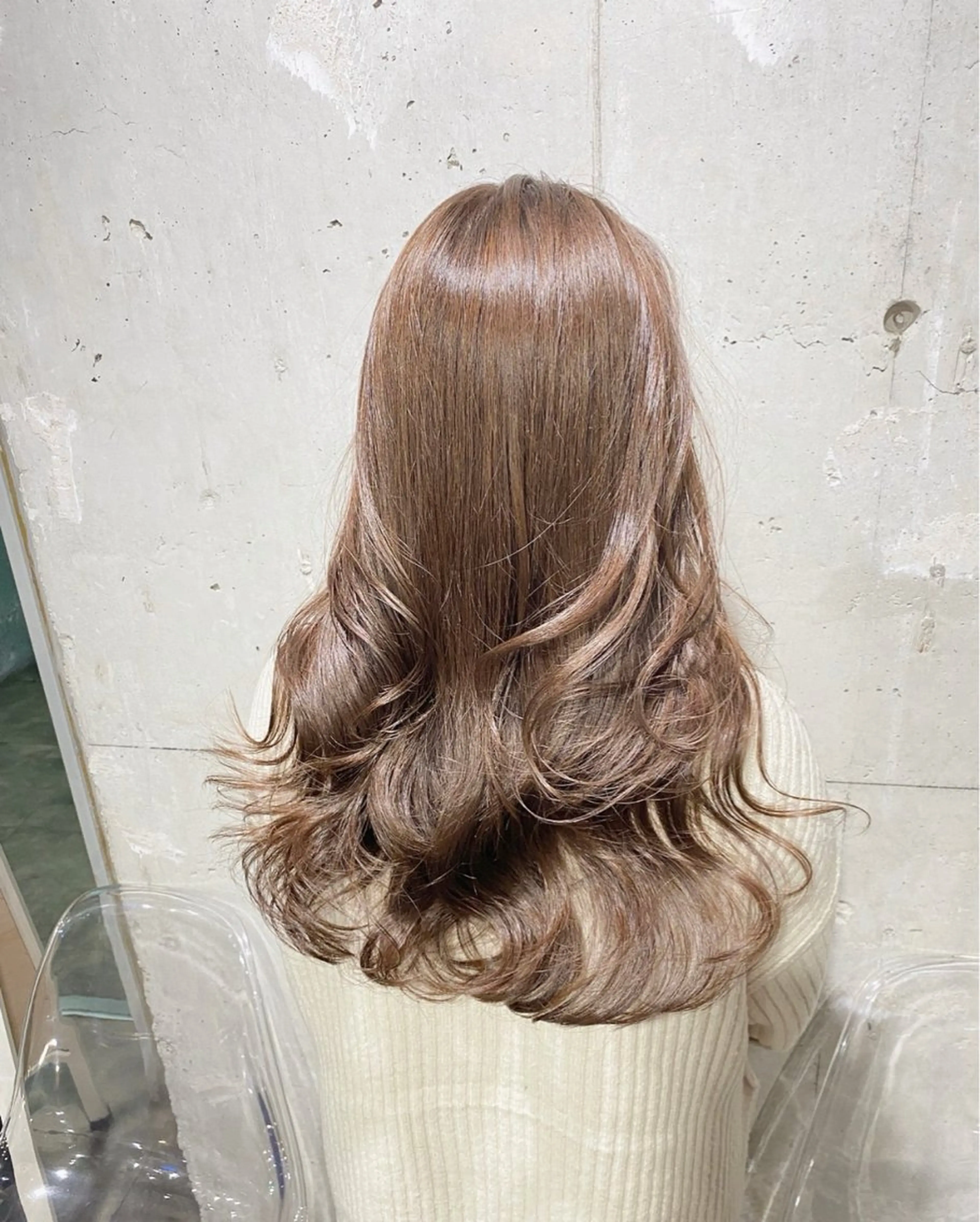 カラー 透明感ベージュ🤎 ナチュラルレイヤーのヘアスタイル