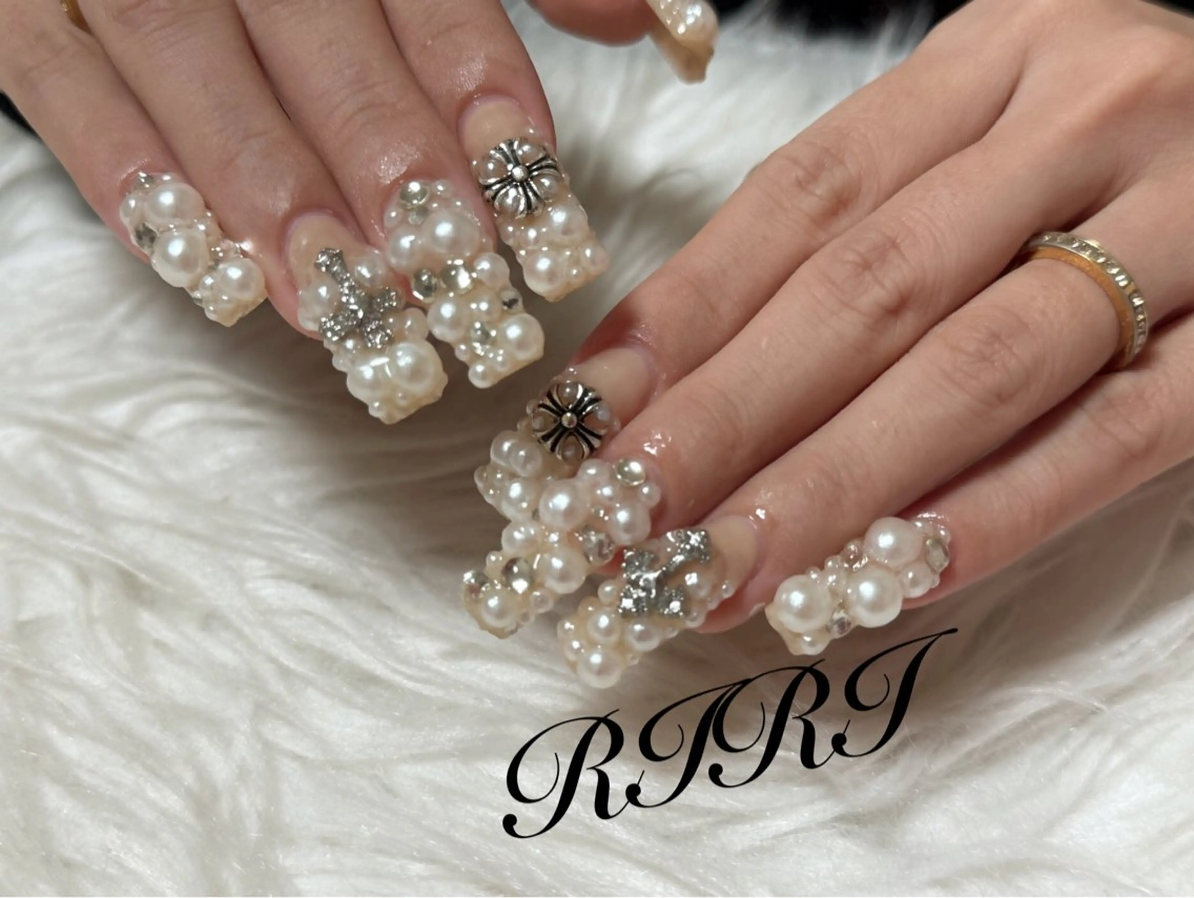 ネイル ジェルネイル ロングネイル スカルプネイル シンプルネイル フットネイル riri オーナーのネイルデザイン