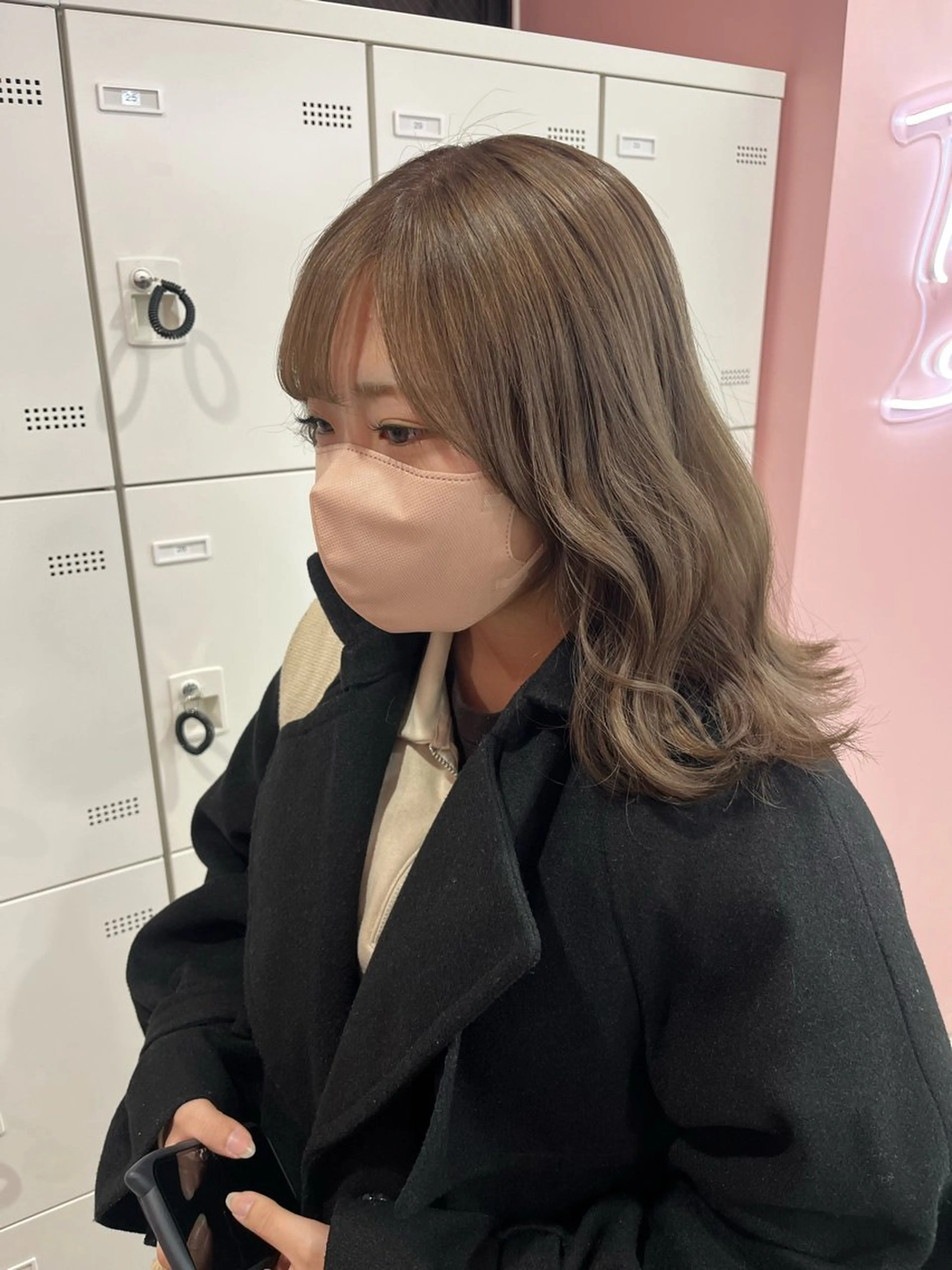 ミディアム カラー みう/仙台/暖色/ 艶髪/顔周りカット/のヘアスタイル