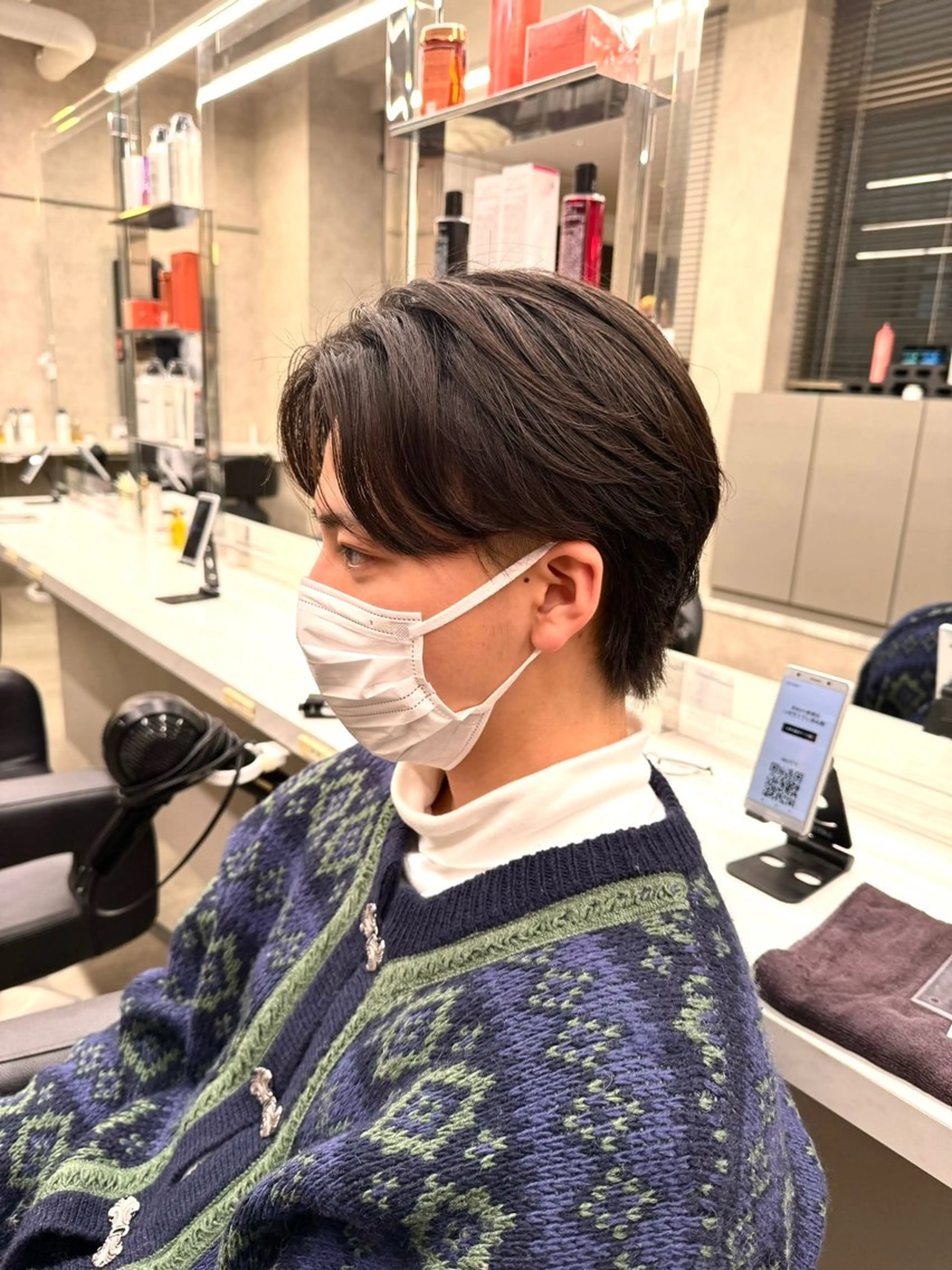 ミディアム パーマ ヘアアレンジ メンズ ミディアムパーマ フェザーパーマ メンズパーマ カット パーマ ヘッドスパ ヘアセット 艶カラー の達人のヘアスタイル