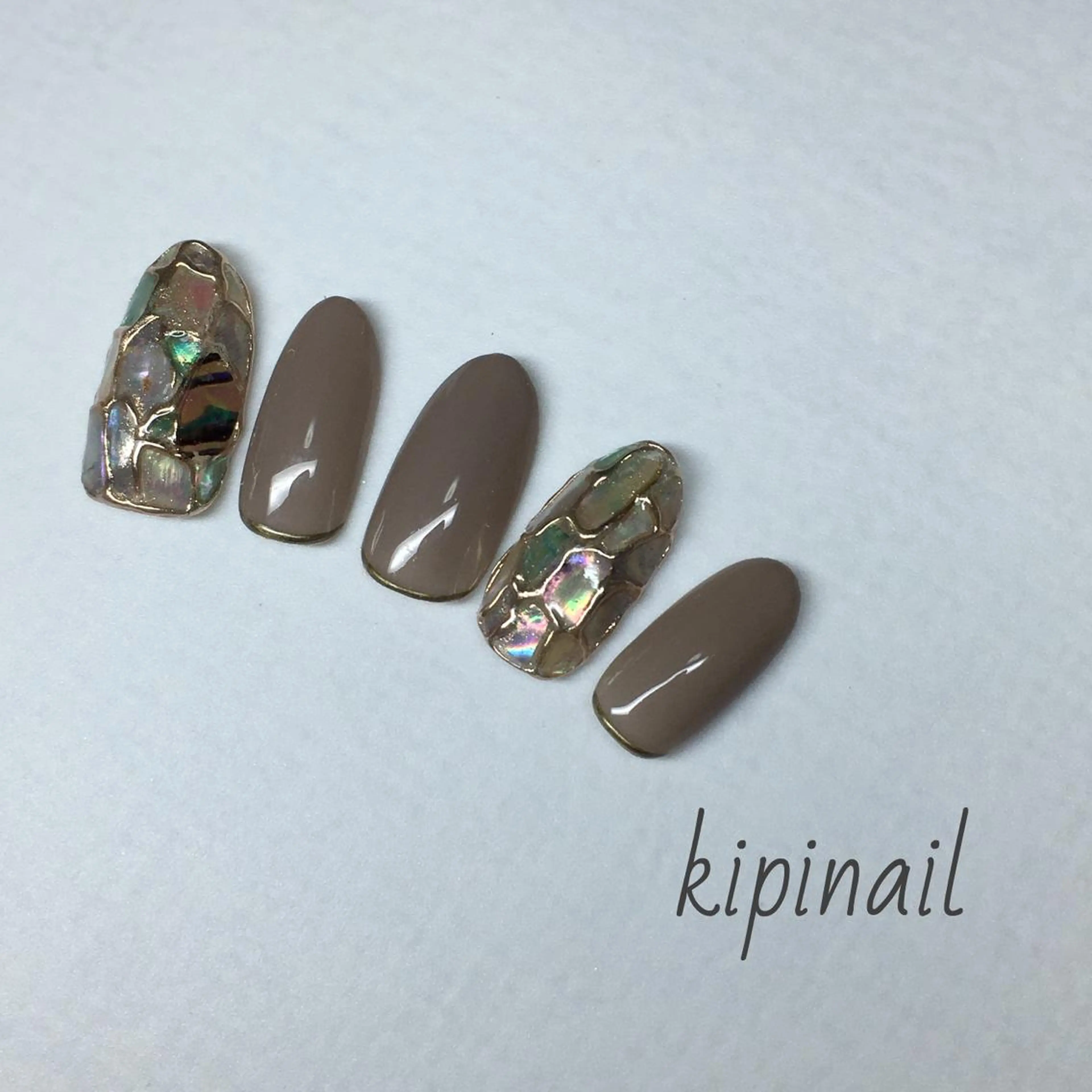 ネイル kipinail 川﨑えりかのネイルデザイン