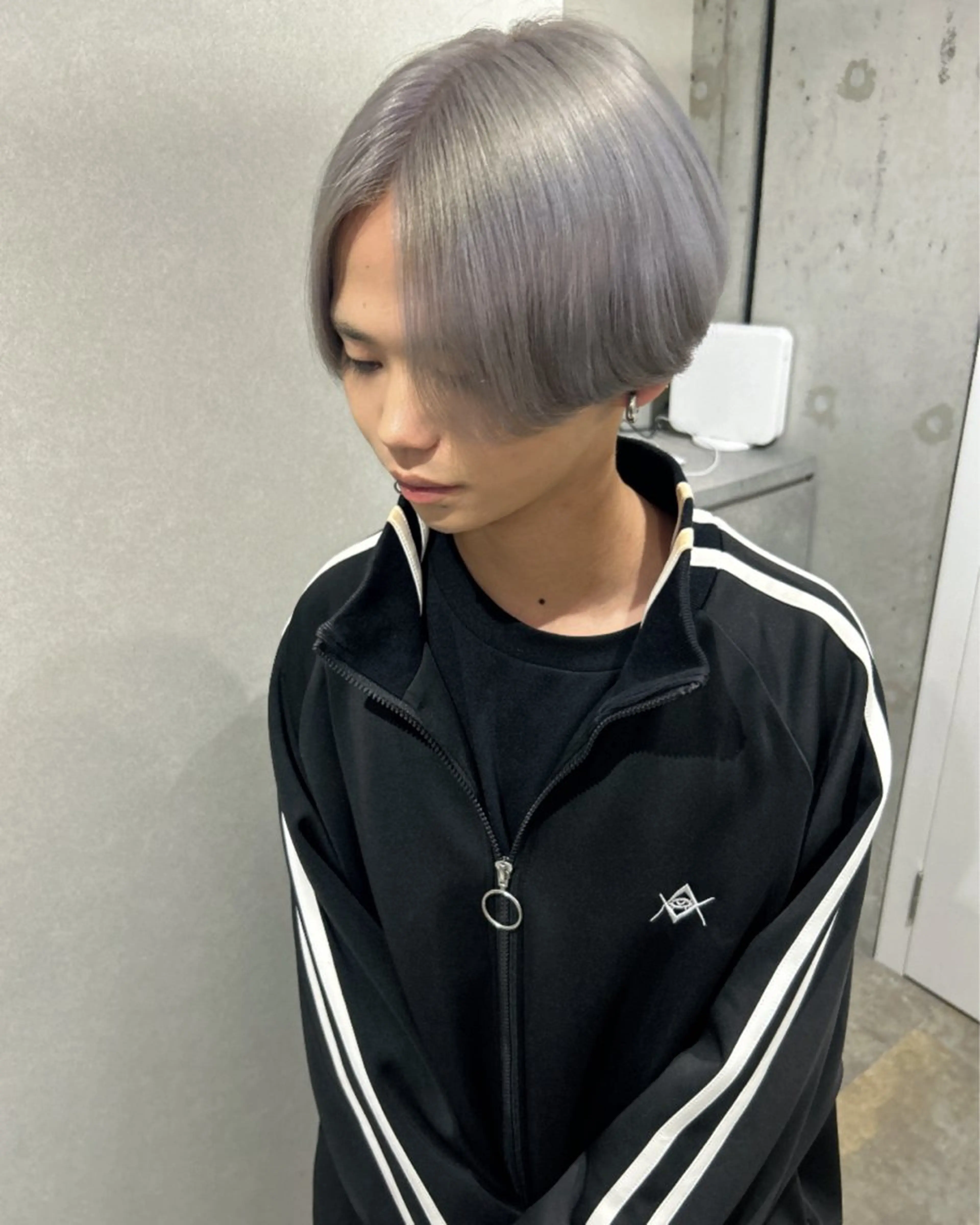 ショート カラー ヘアカラー 🌟龍明🌟福岡 ハイトーン🌟のヘアスタイル