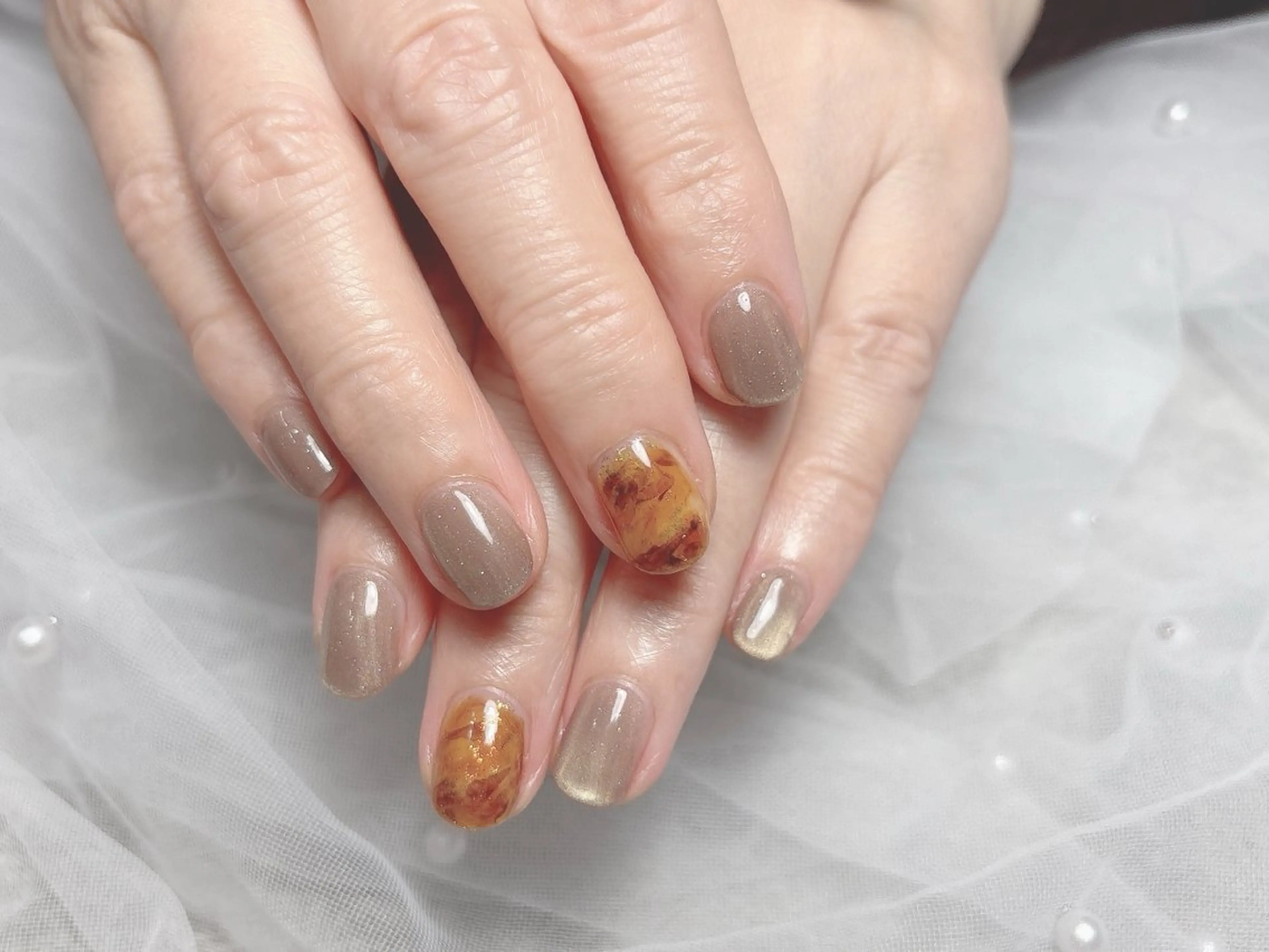 ネイル べっ甲ネイル gloss by KAO所属・gloss by KAOのネイルデザイン