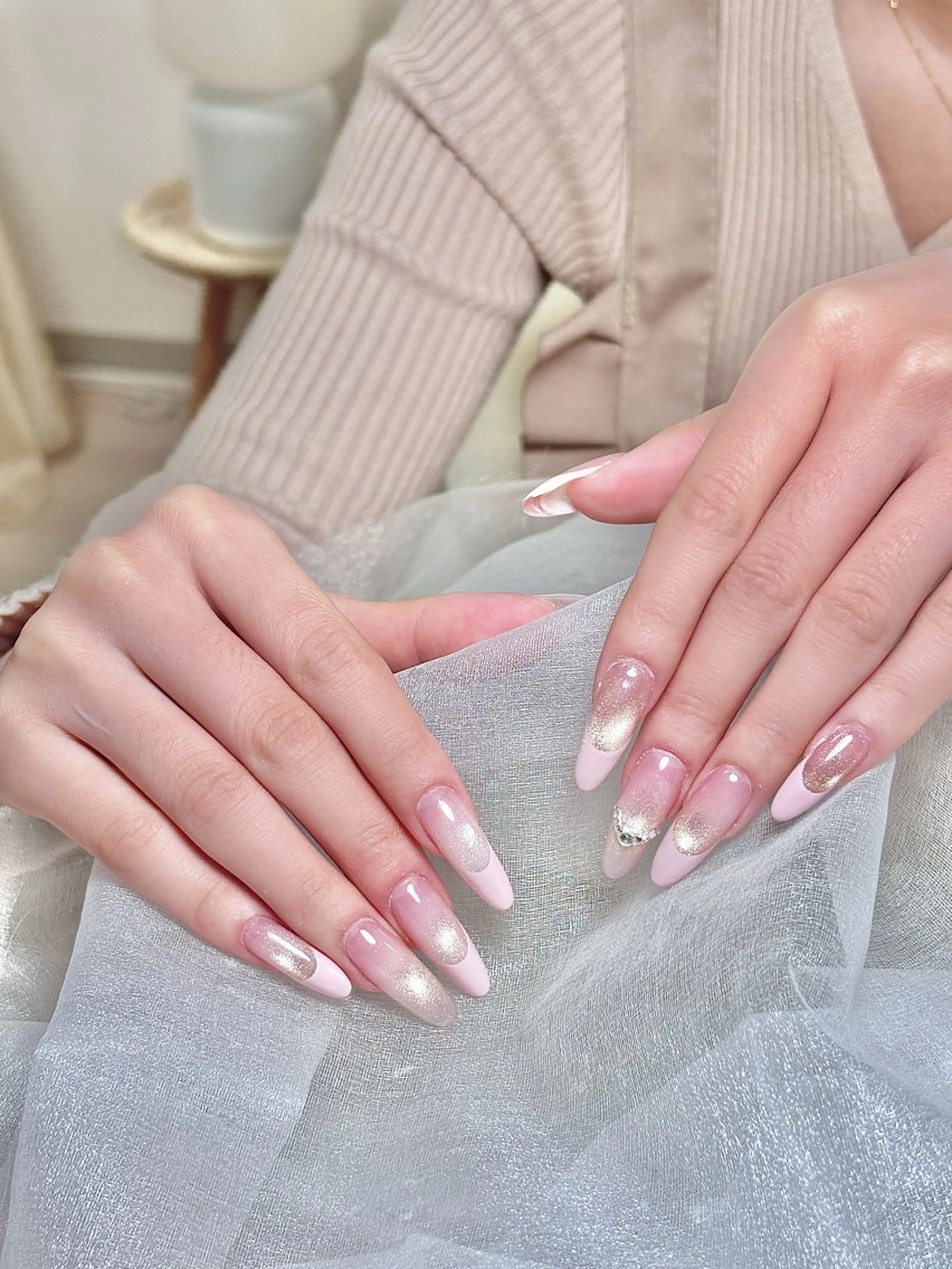 ネイル ハンドネイル Elin Maggieのネイルデザイン