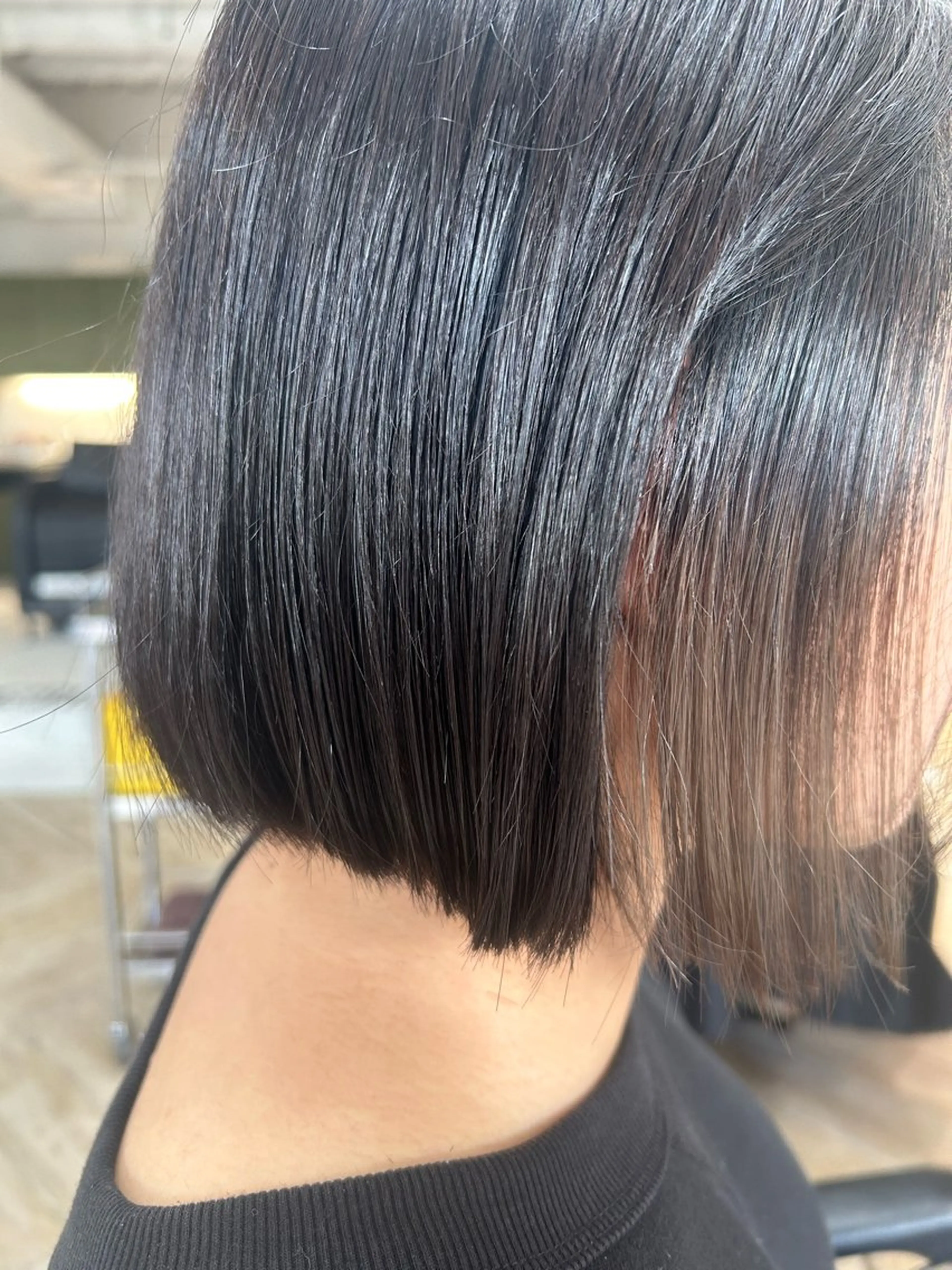 ショート カラー ベージュカラー ボブ カット ヘアカラー トリートメント ベージュ/ダブルカラ ー/新潟駅/青柳萌果のヘアスタイル