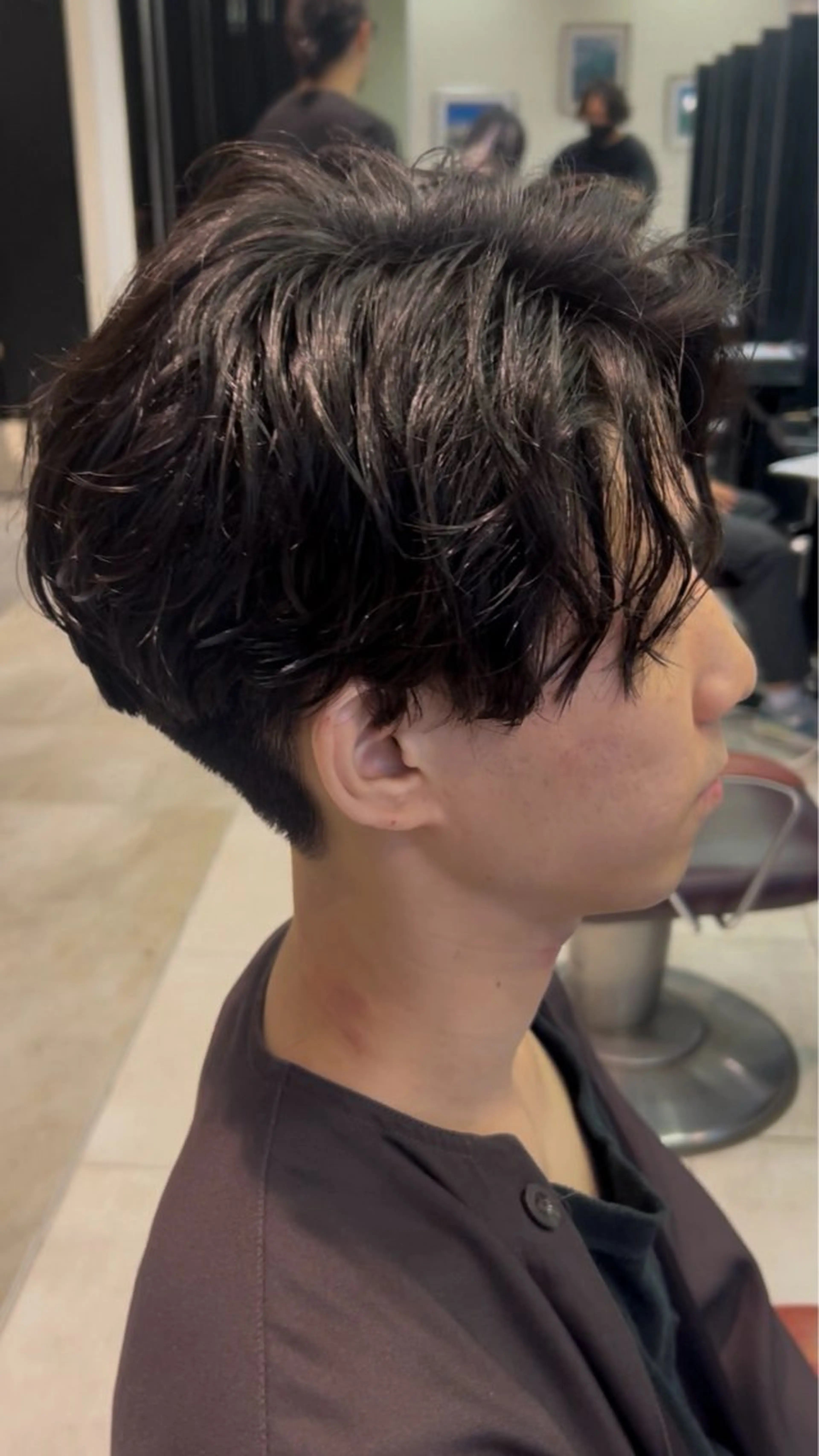 ミディアム パーマ メンズ ミディアムパーマ メンズパーマ スパイラルパーマ EARTH大宮宮原店所属・ri kuのヘアスタイル