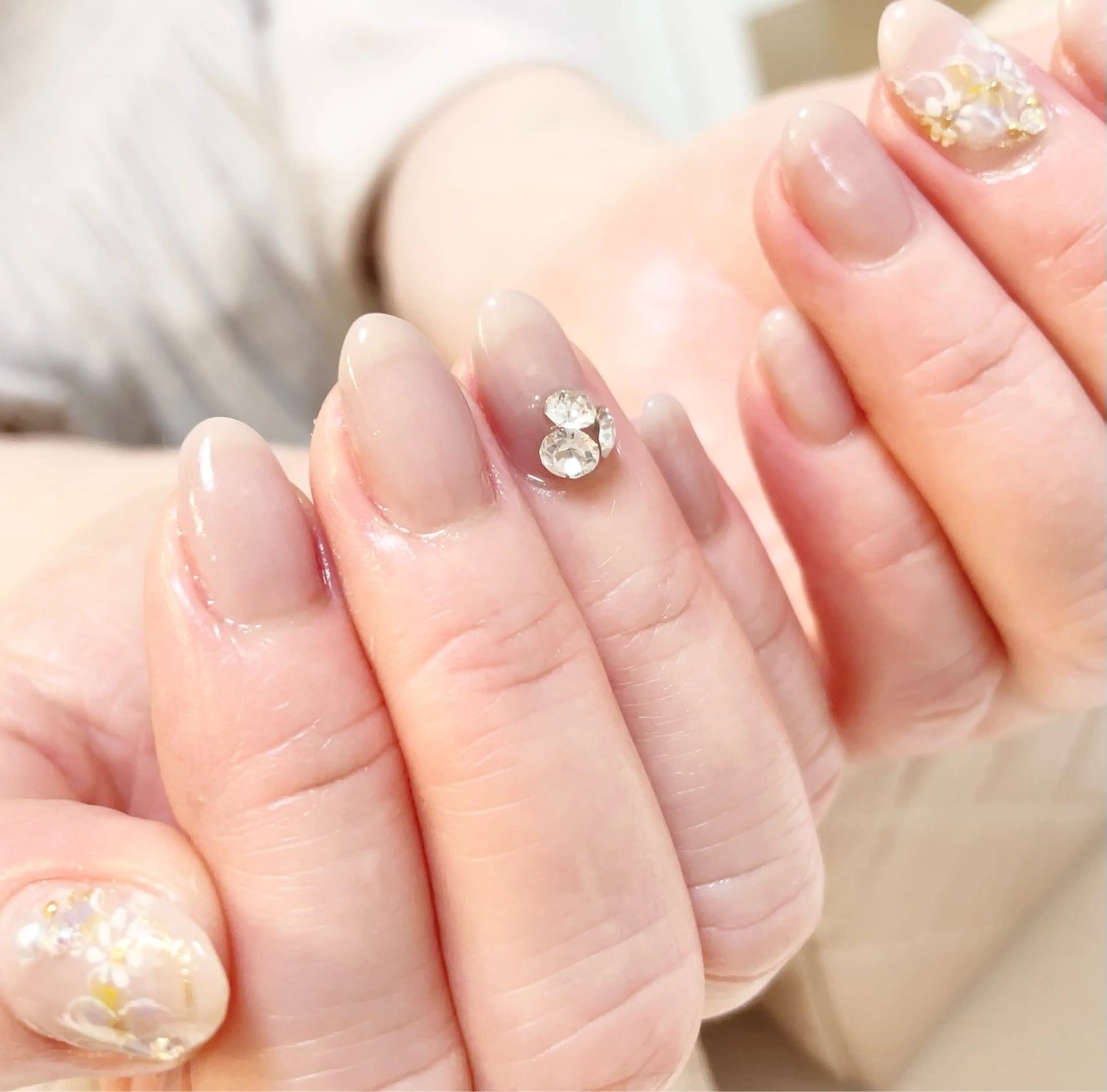 ネイル manis .のネイルデザイン