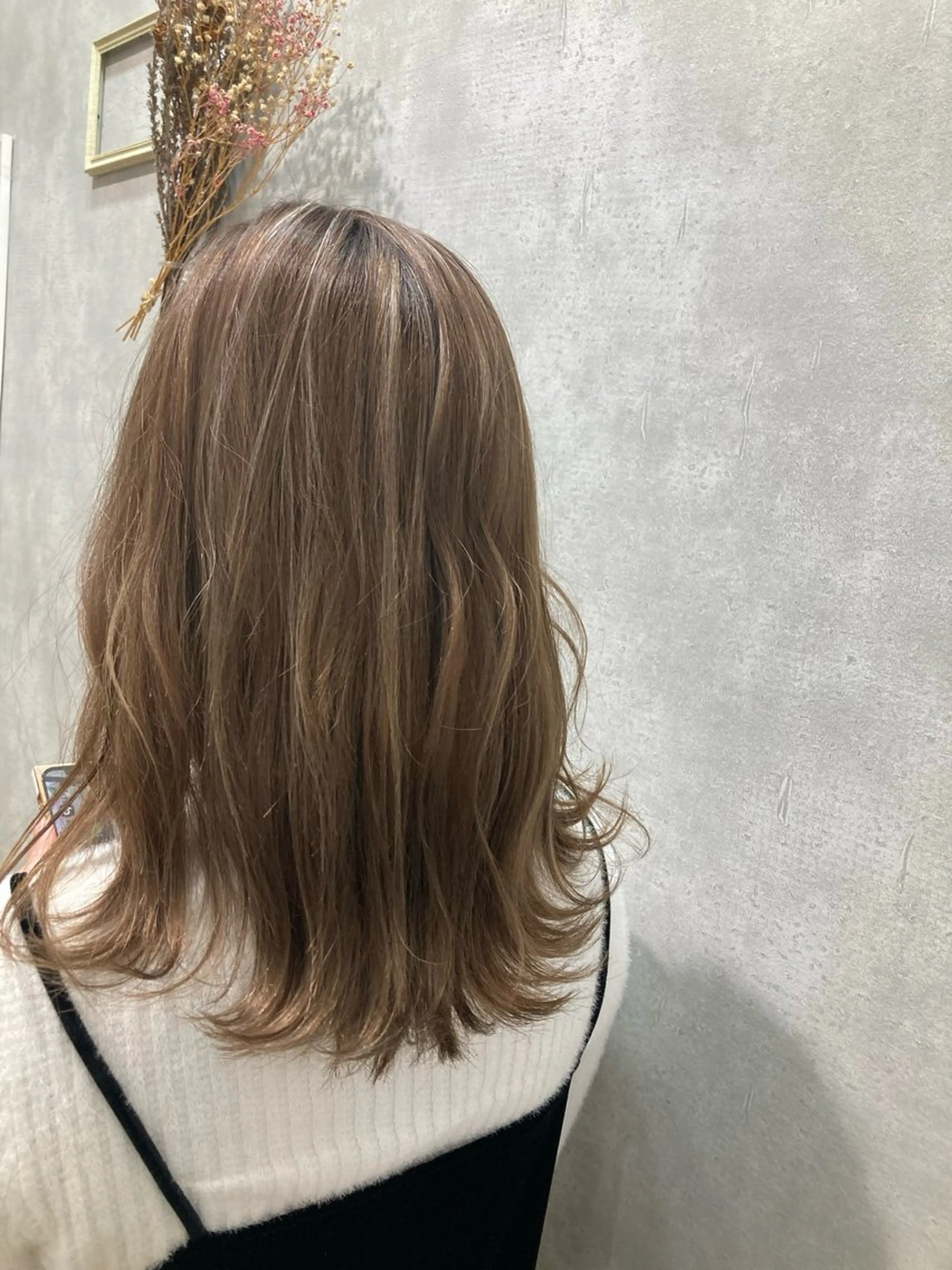 セミロング カラー ブリーチ ハイライトカラー ハイライト ヘアカラー colore所属・デザインカラー/ ジュンナのヘアスタイル
