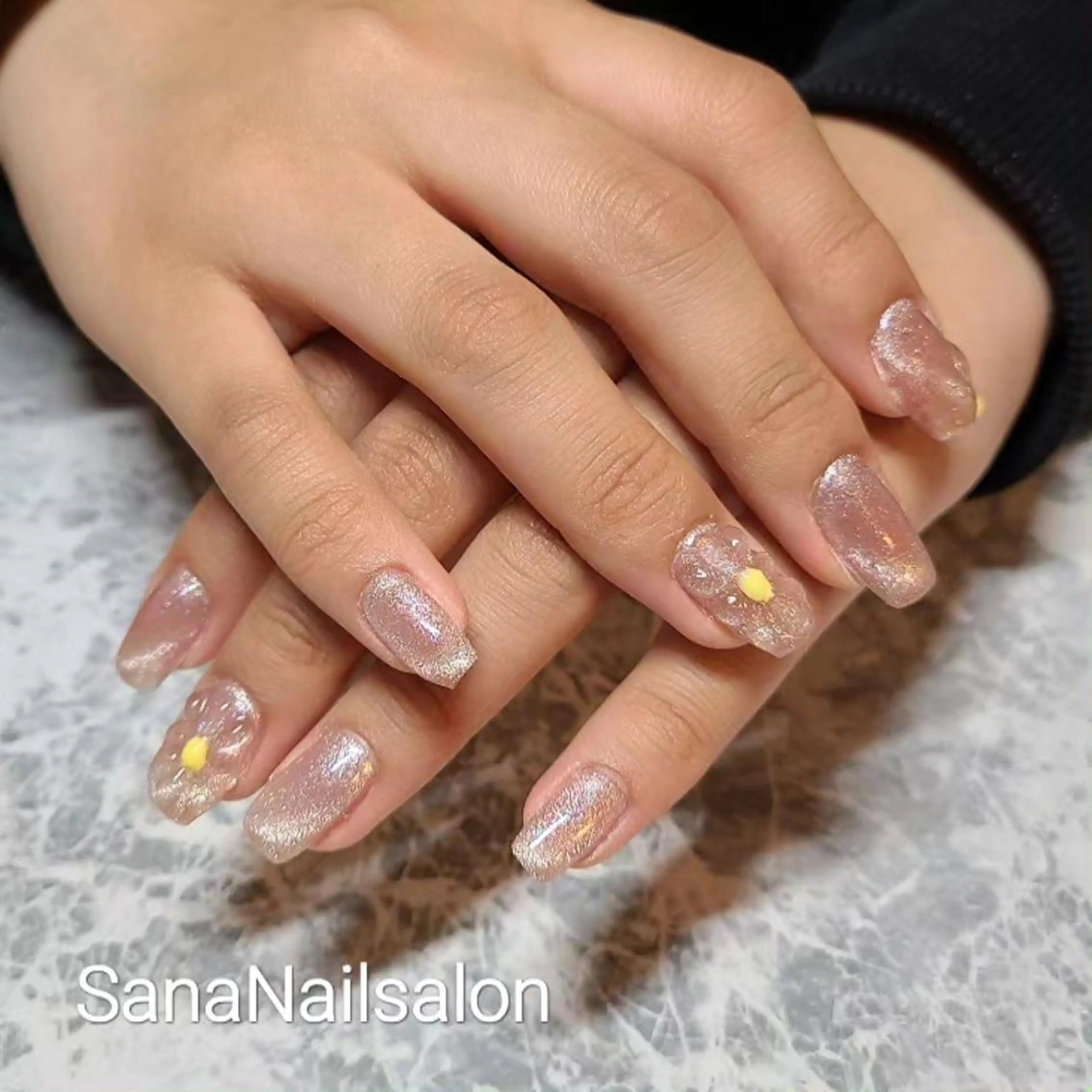 ネイル フラワーネイル 持ち込み ぷっくりネイル SanaNailsalon所属・Sana Nailsalonのネイルデザイン