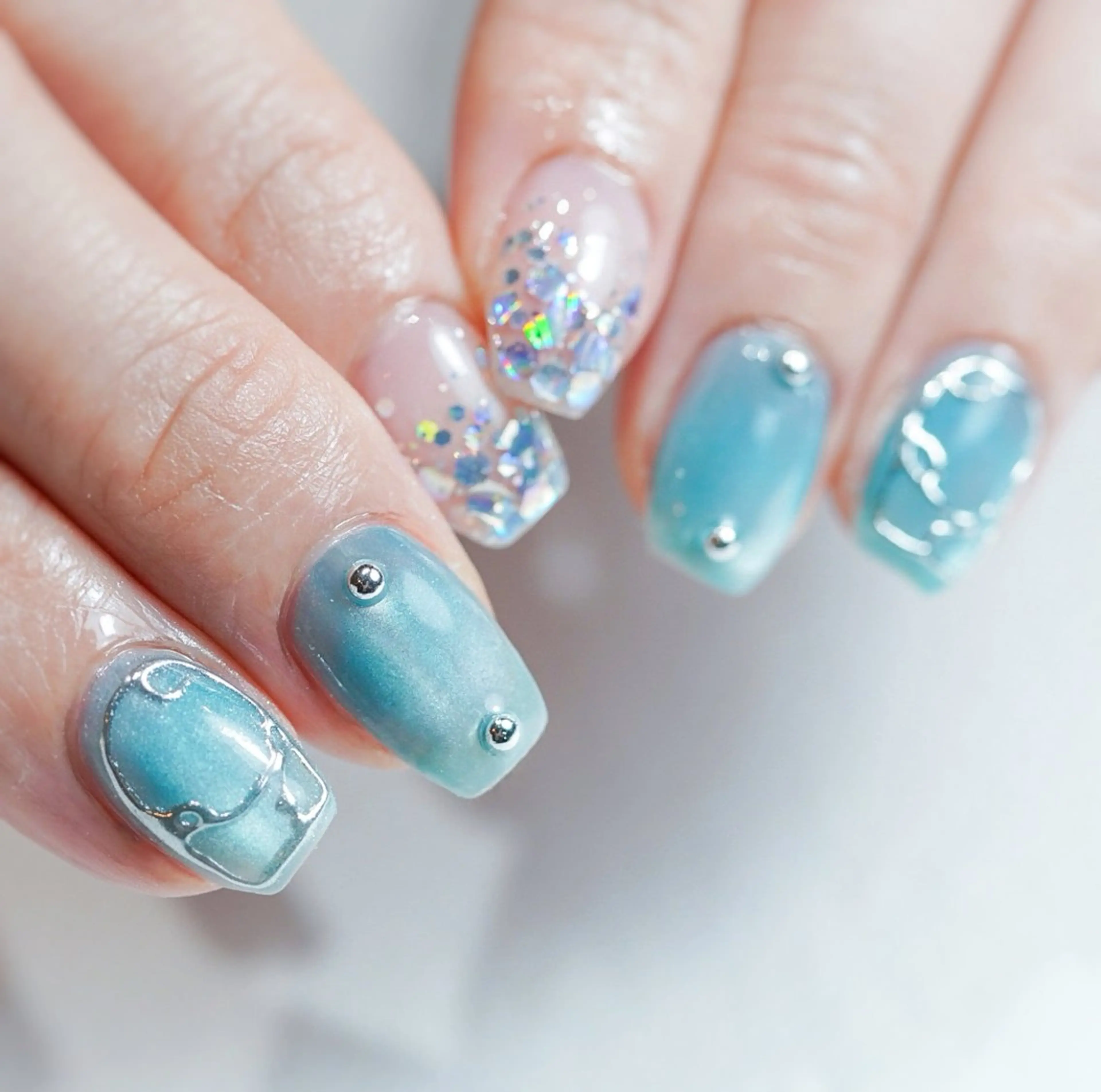 ミディアム ハンドネイル Re nail所属・Re nailのネイルデザイン