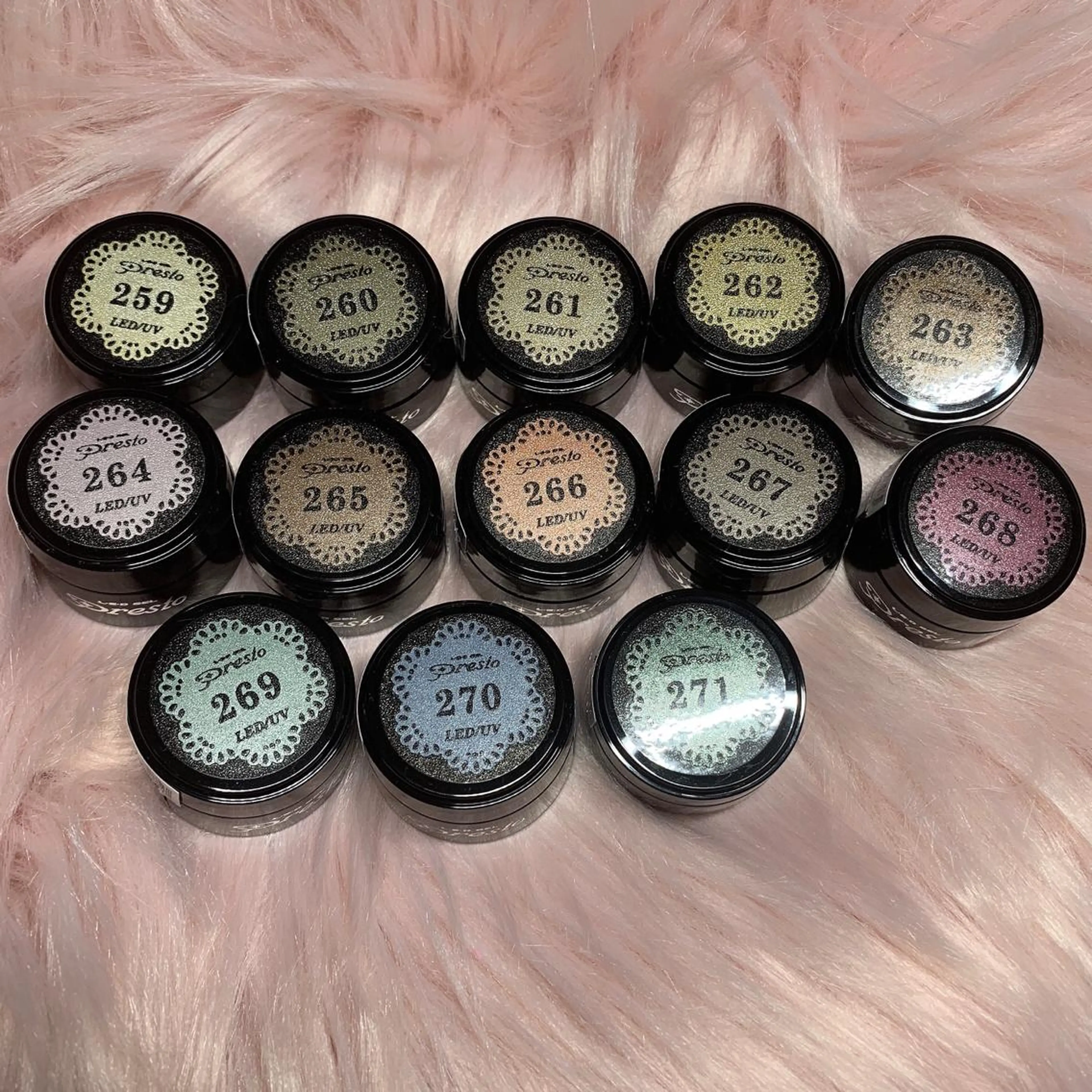 ネイル ジェルネイル 小川 玲奈のネイルデザイン