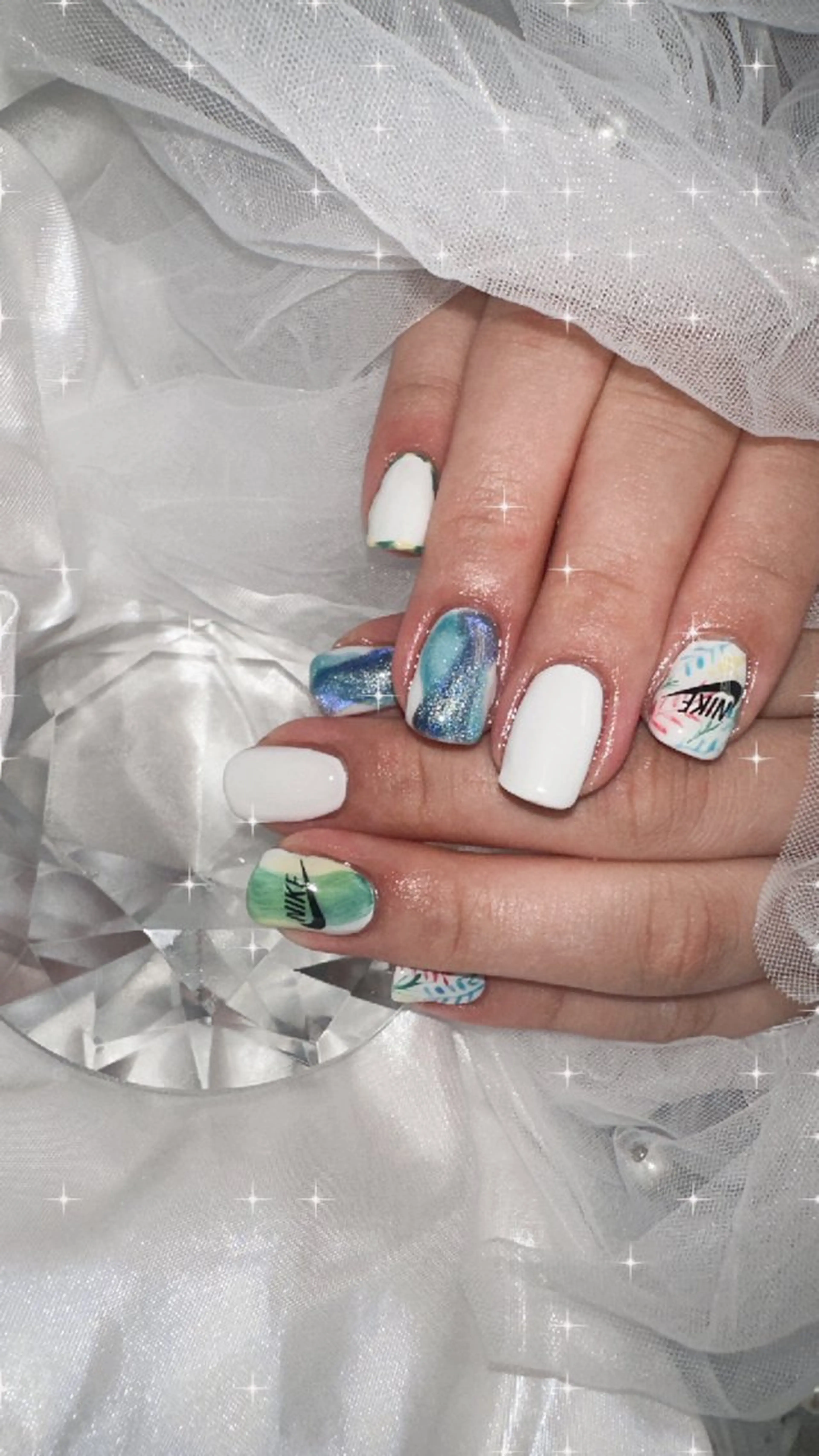 ネイル 中西 美羽のネイルデザイン