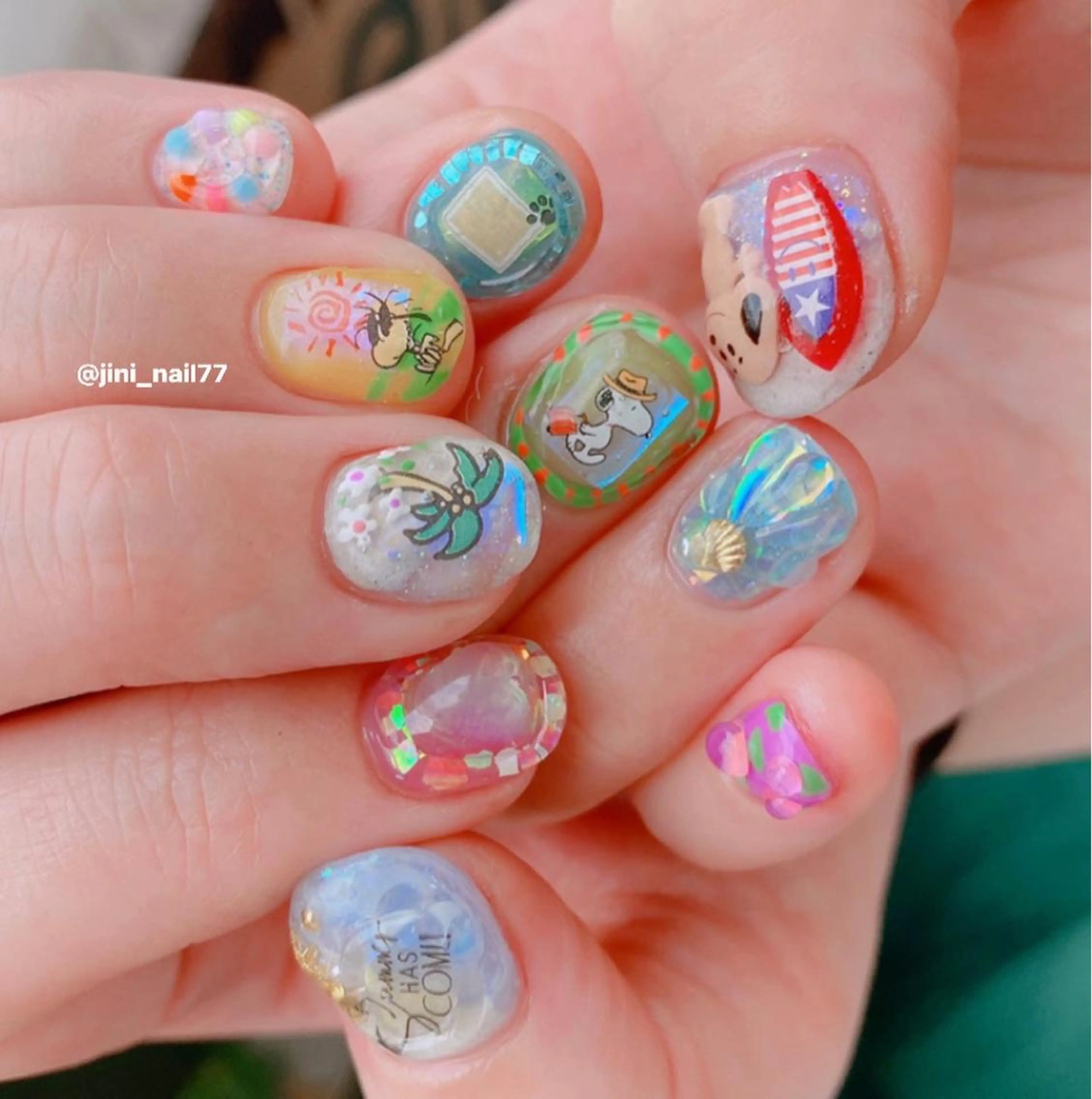 ネイル ハンドネイル JINI NAIL所属・ジニ ネイルのネイルデザイン