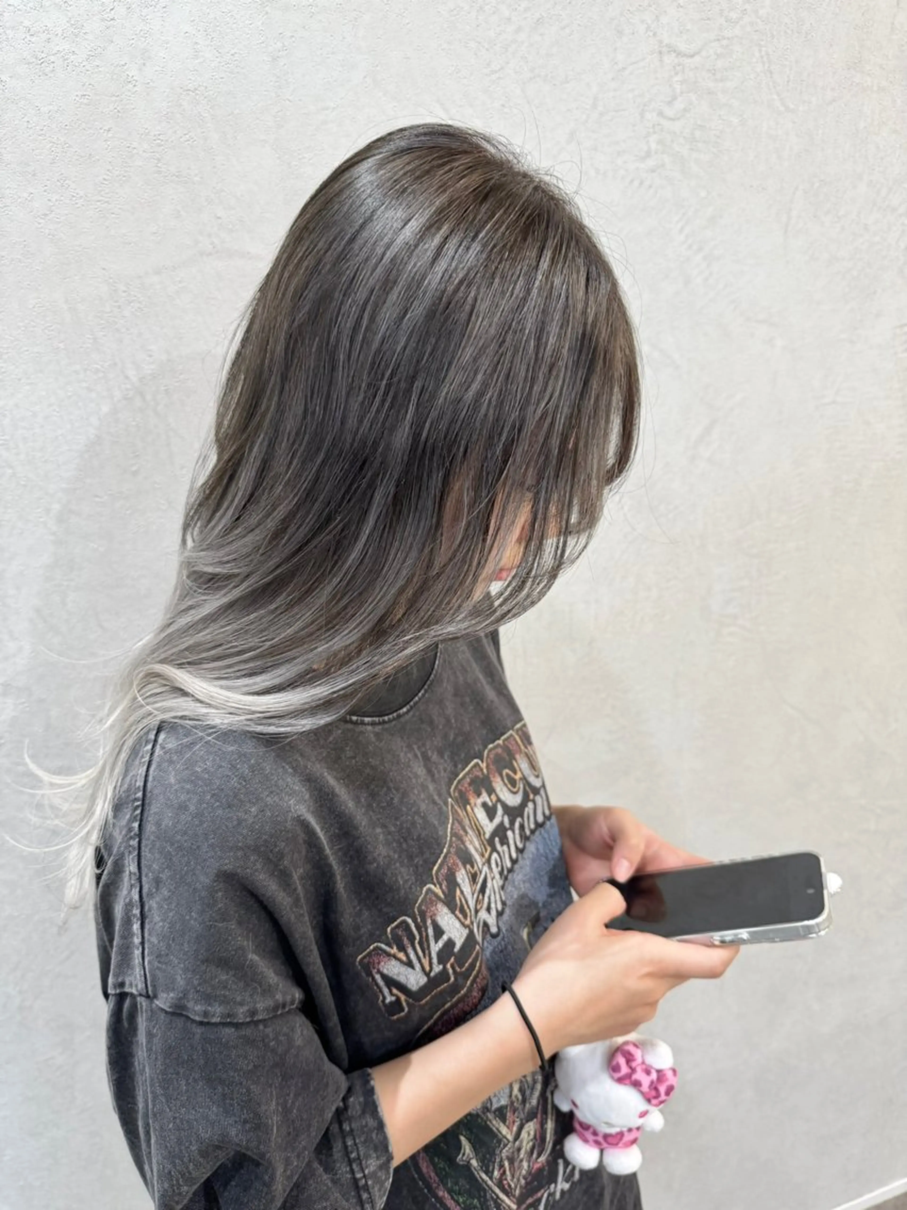 ロング カラー カット ヘアカラー トリートメント Salon de Qualia(サロンドクオリア)所属・ハイトーン/外国人風 カラー/メンズパーマのヘアスタイル