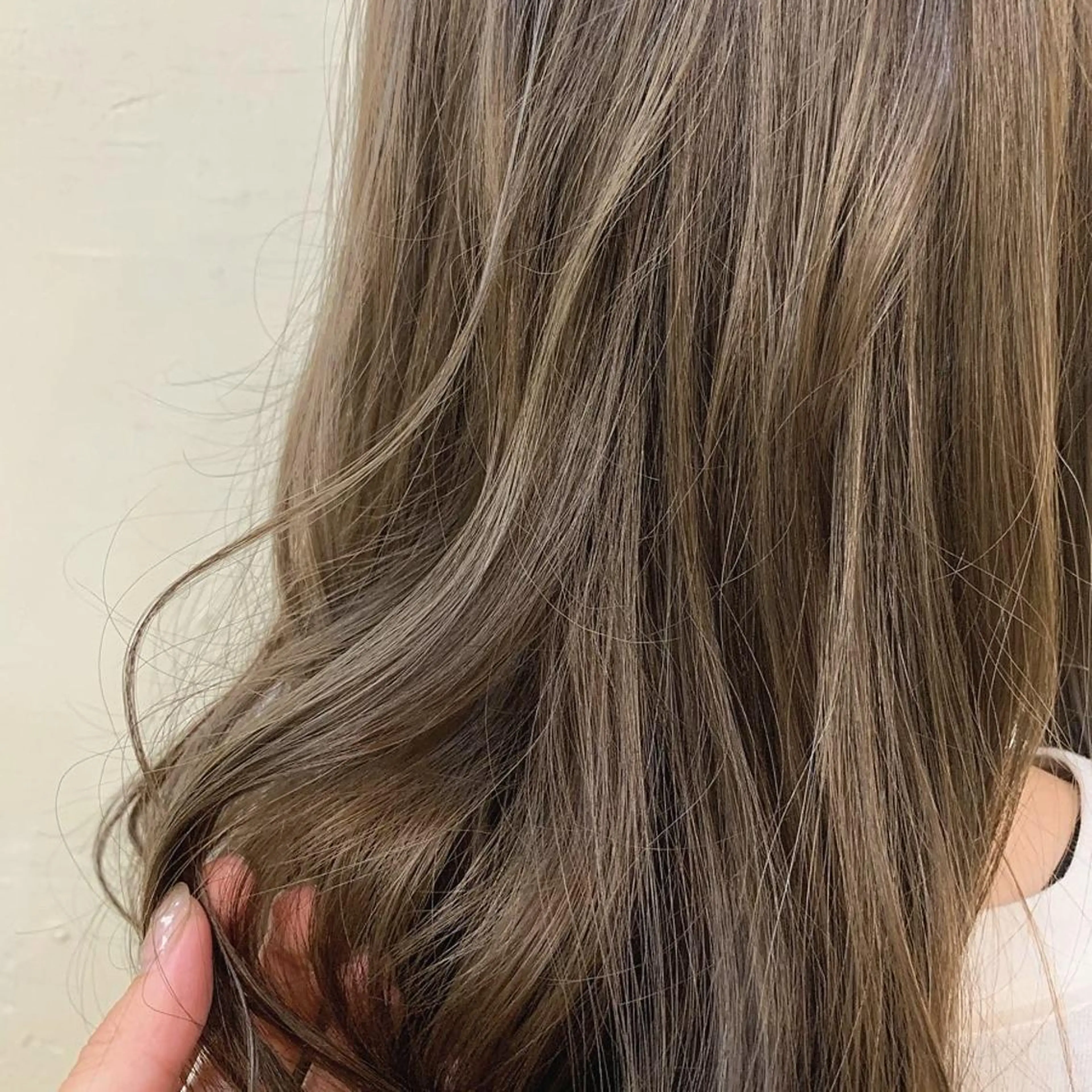 ロング カラー HairMake bo:rl所属・武島 美優のヘアスタイル