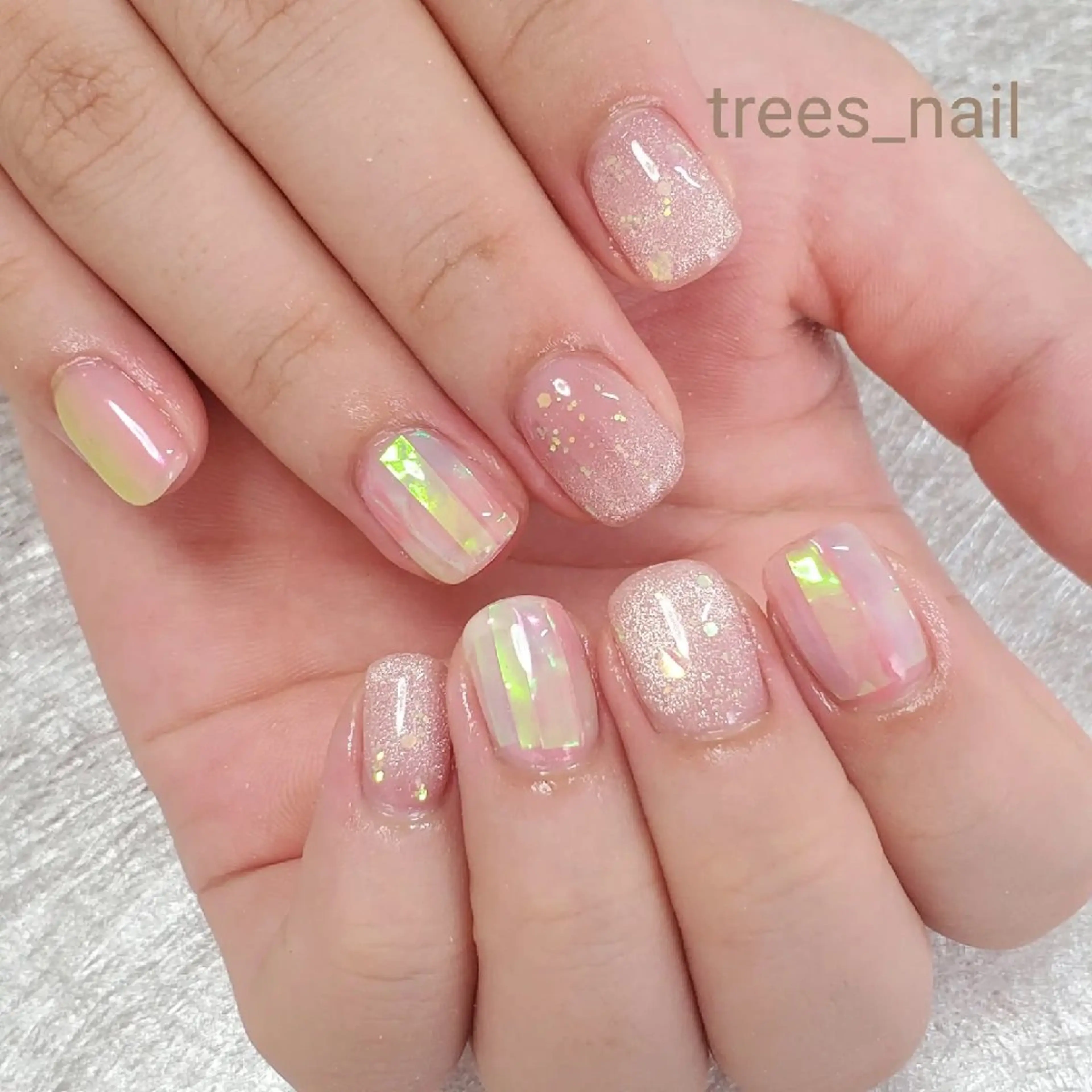ネイル trees_ nailのネイルデザイン