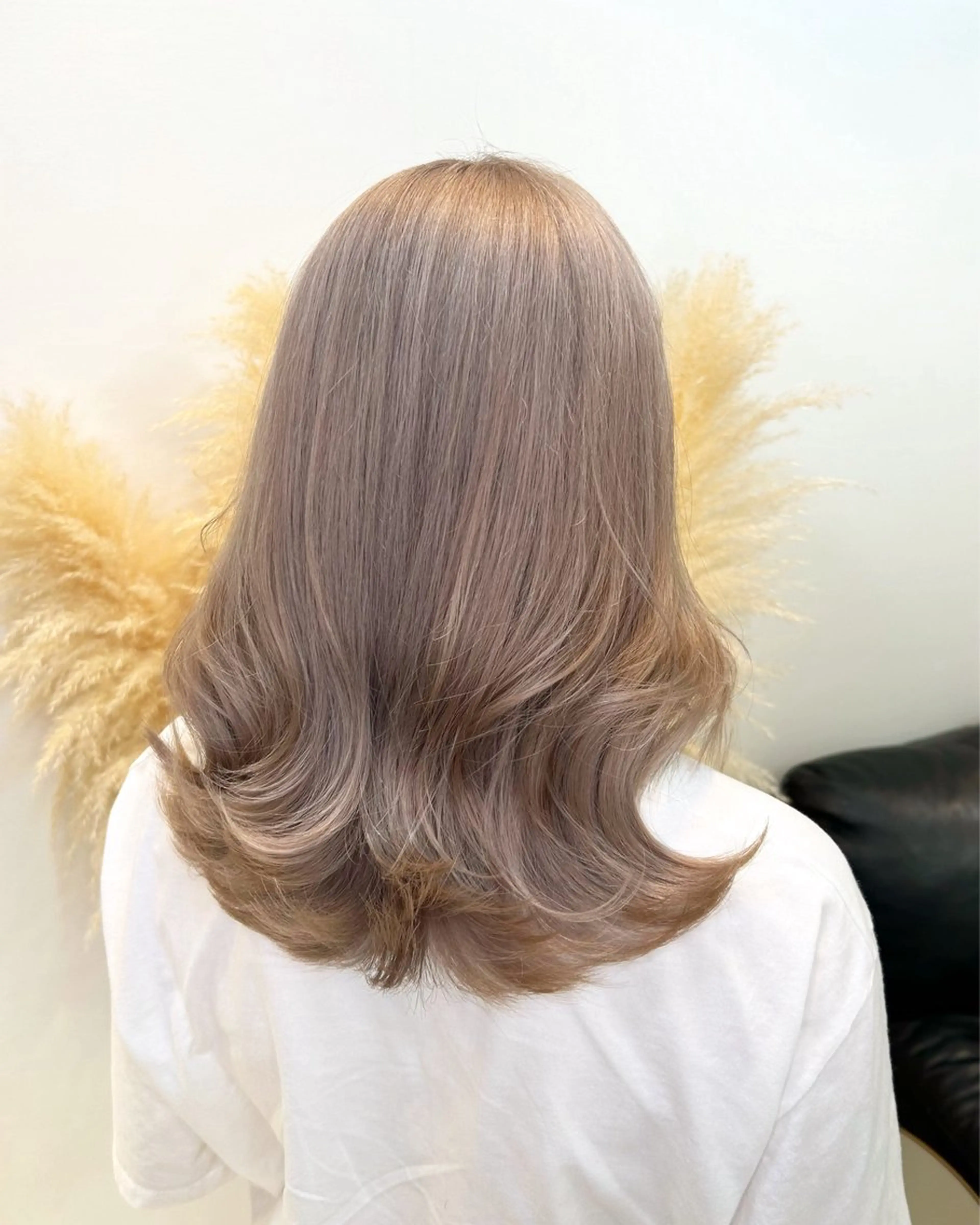 セミロング カラー ヘアカラー ANKH CROSS 🦋mako🦋のヘアスタイル