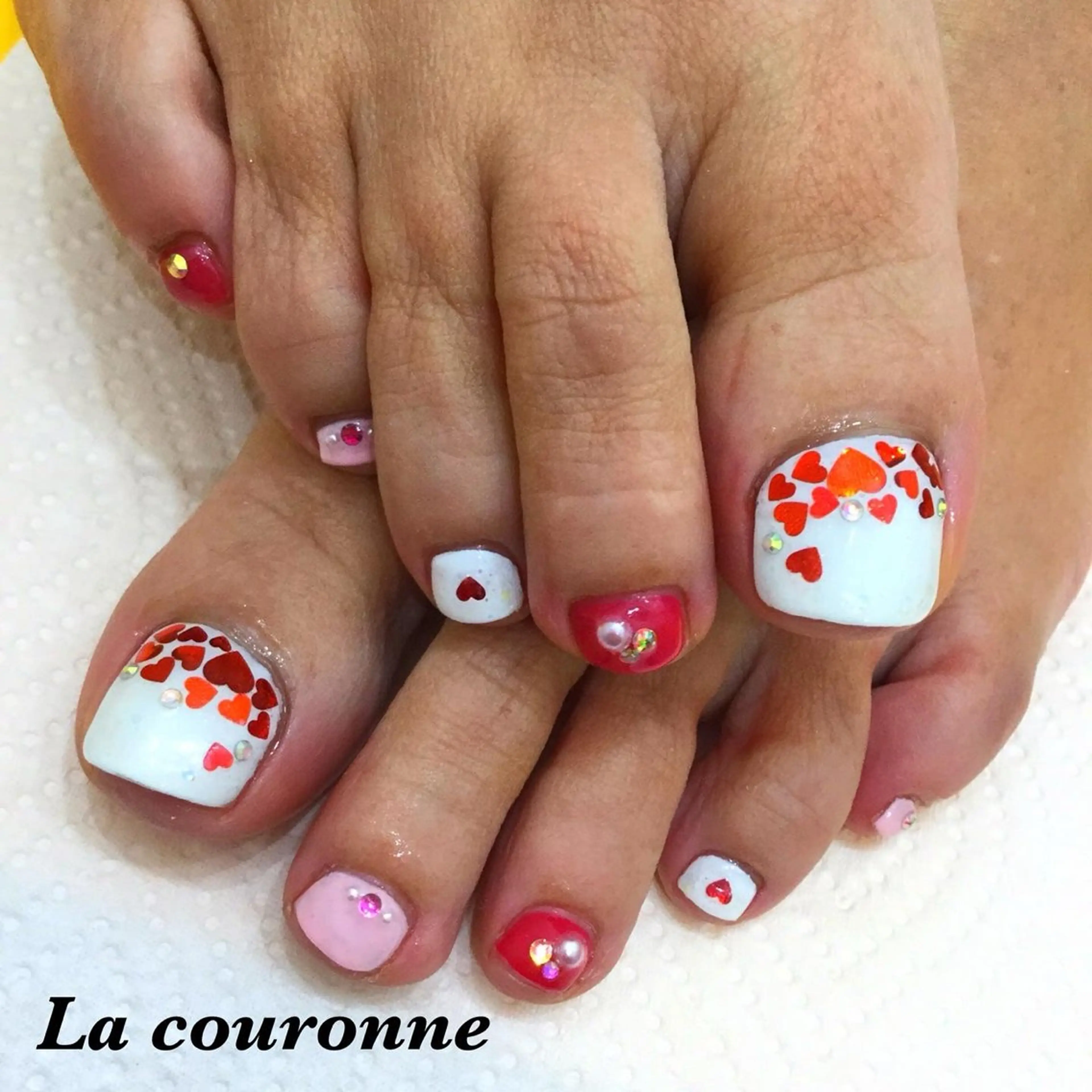 ネイル フットネイル Lacouronne NATSUMIのネイルデザイン