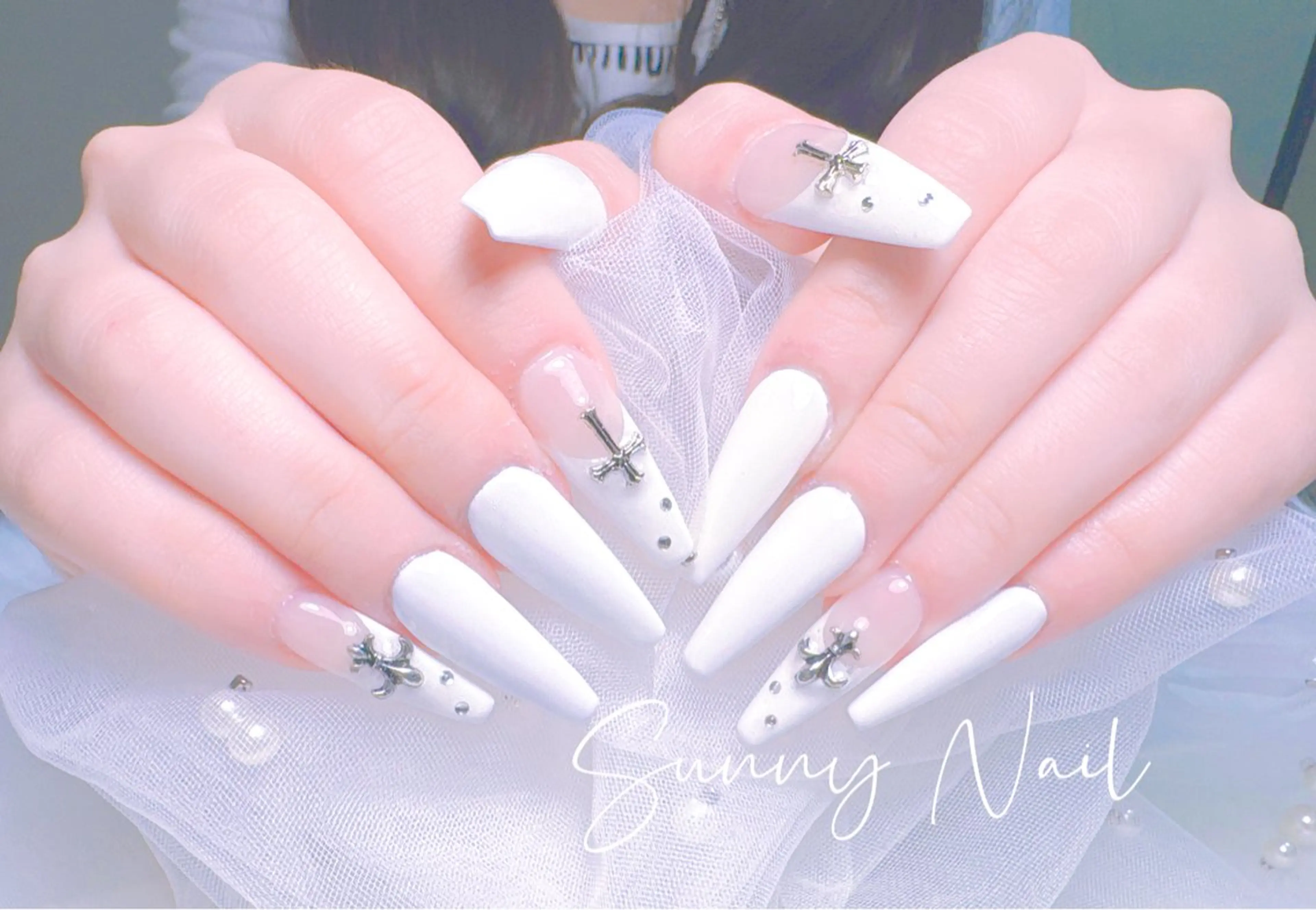 ネイル Sunnyサニー所属・桝井 春奈のネイルデザイン